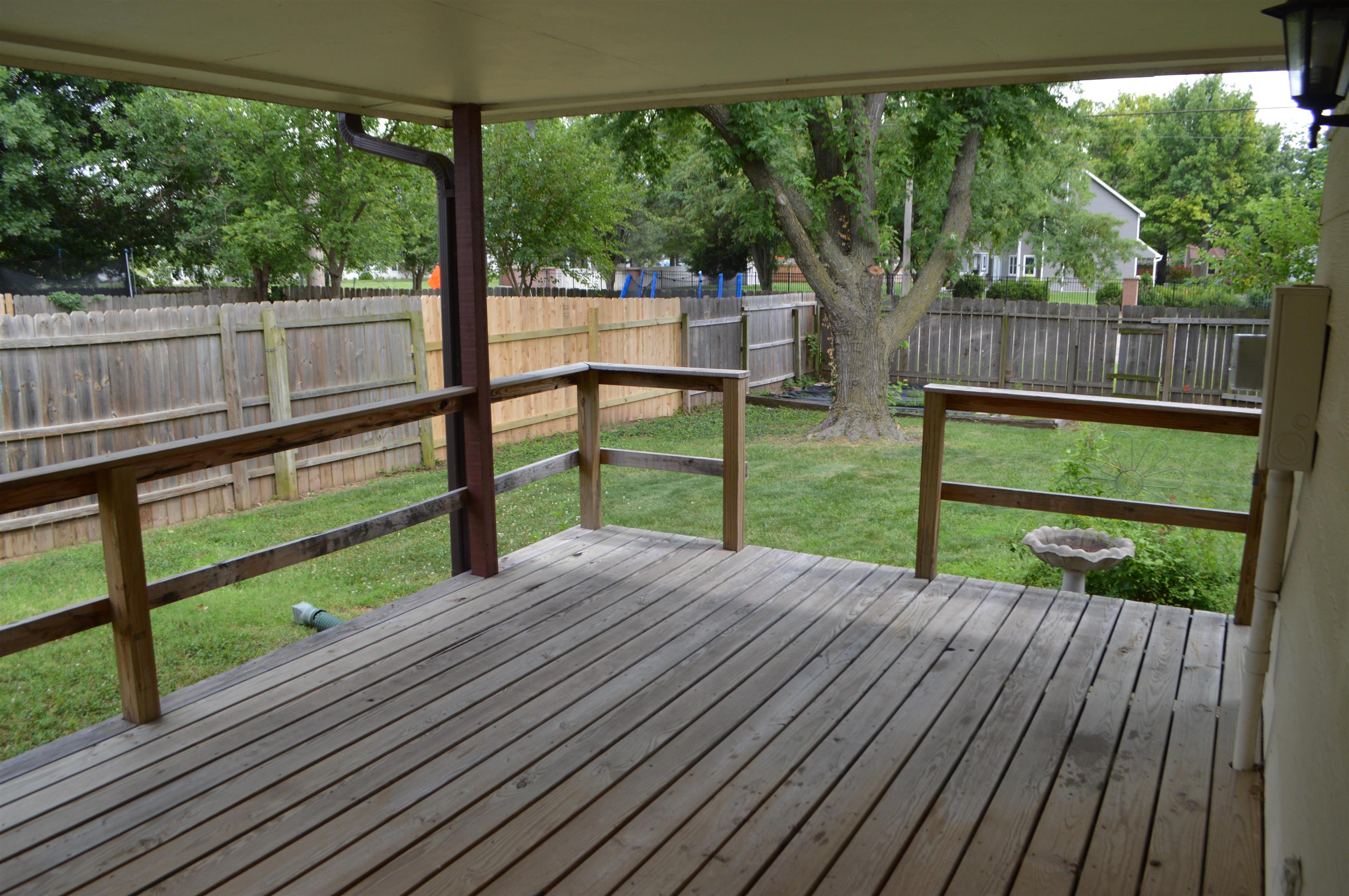 10729 W Nantucket, Wichita, KS 67212