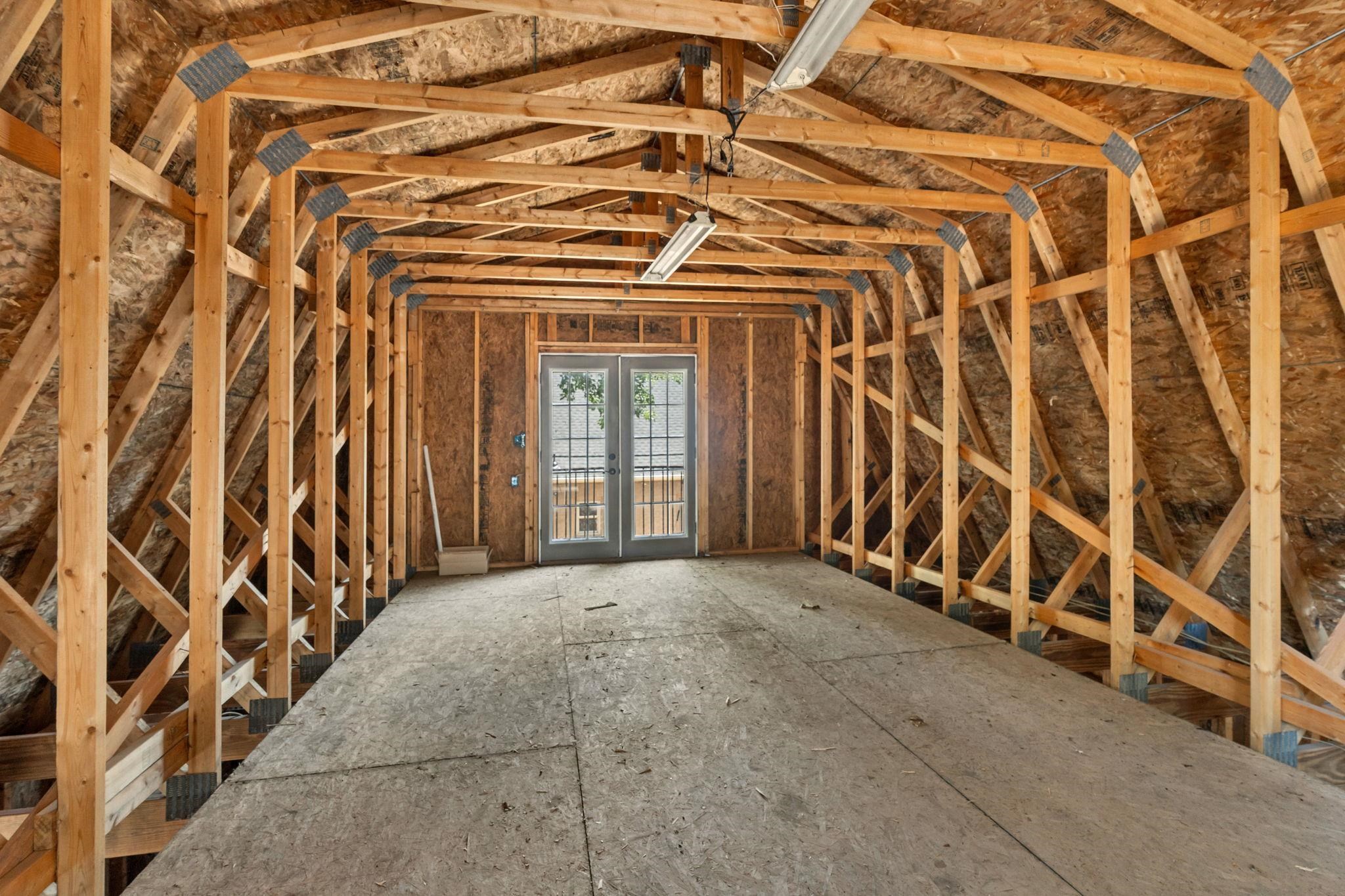 207 S Battin St, Wichita, KS 67218