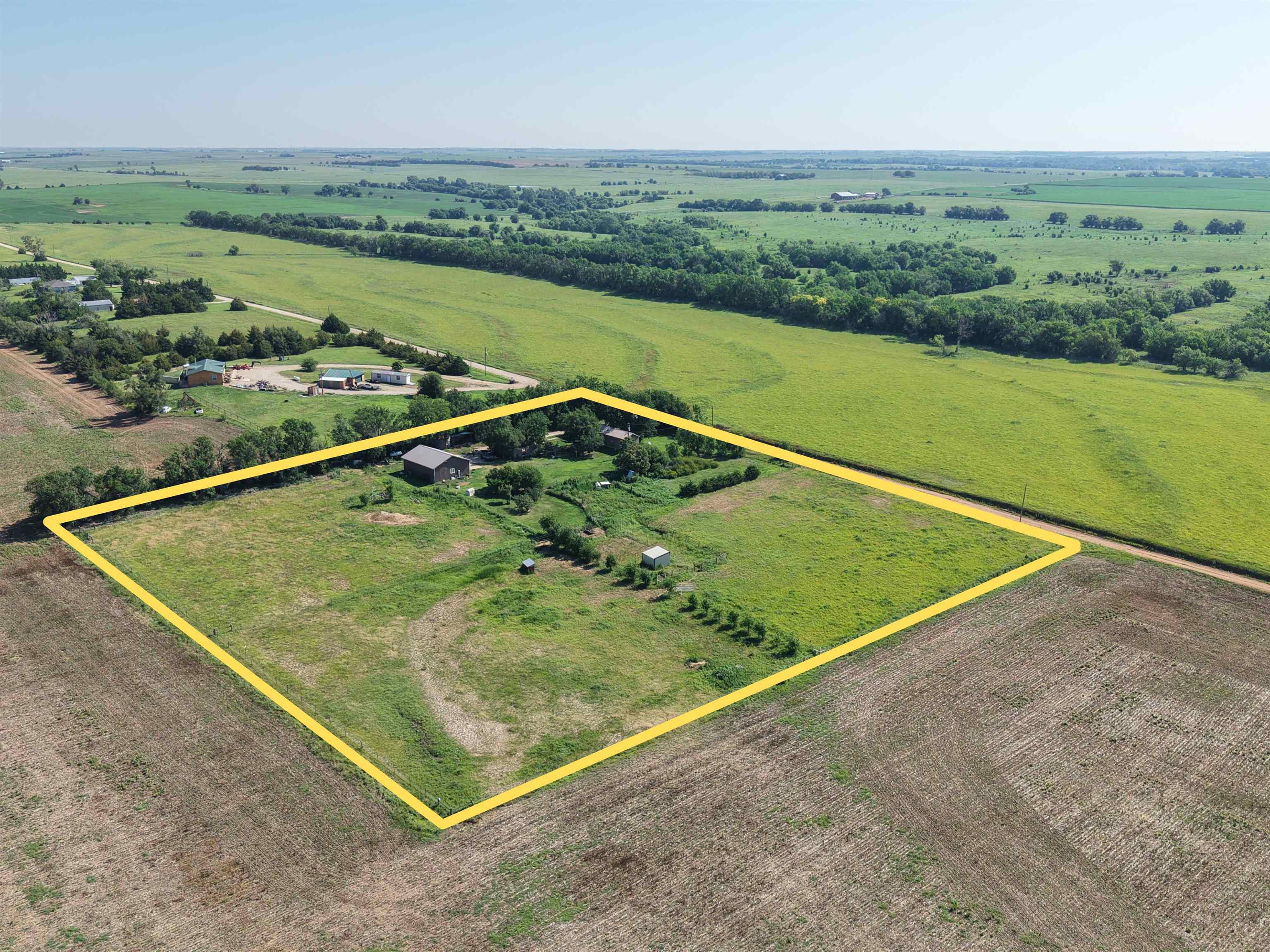 951 N 170th Rd, Minneapolis, KS 67467