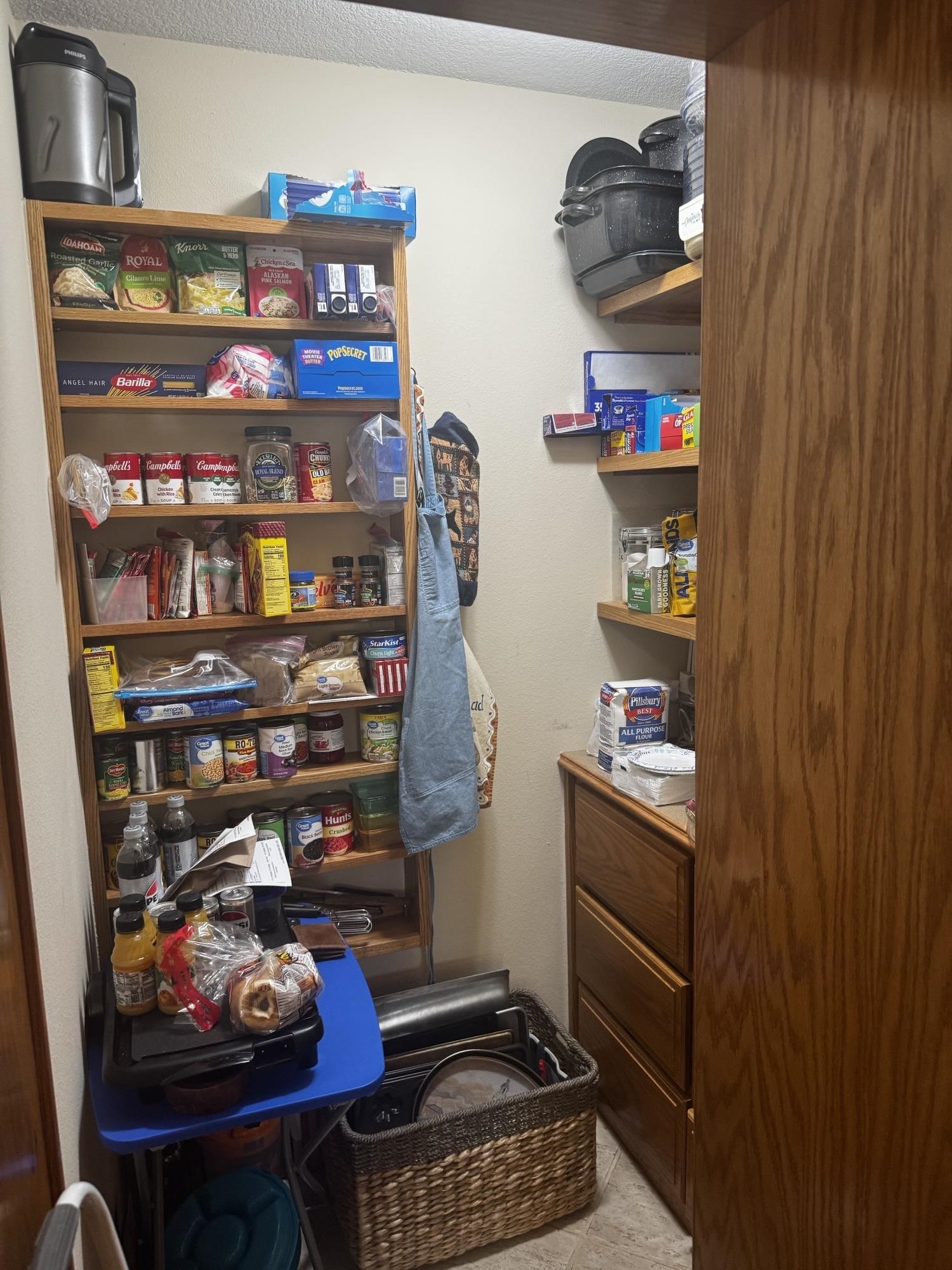1835 E Megan Cir, El Dorado, KS 67042
