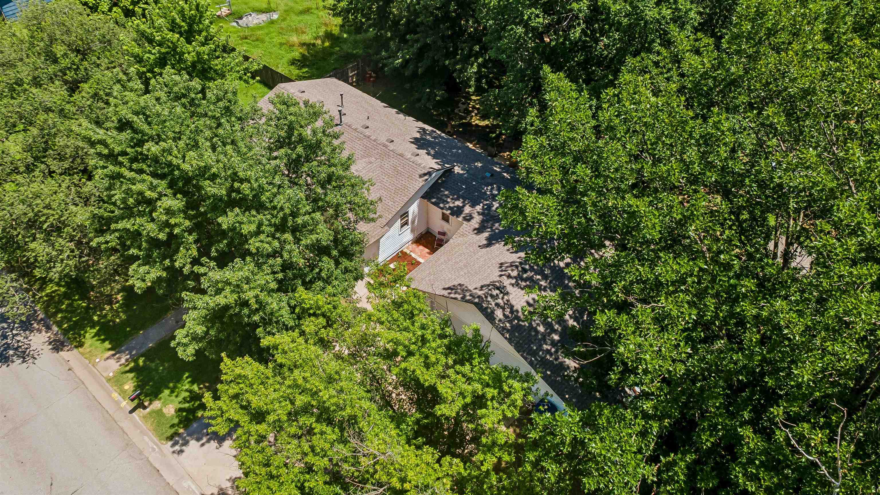 1220 N Money Ave, Augusta, KS 67010