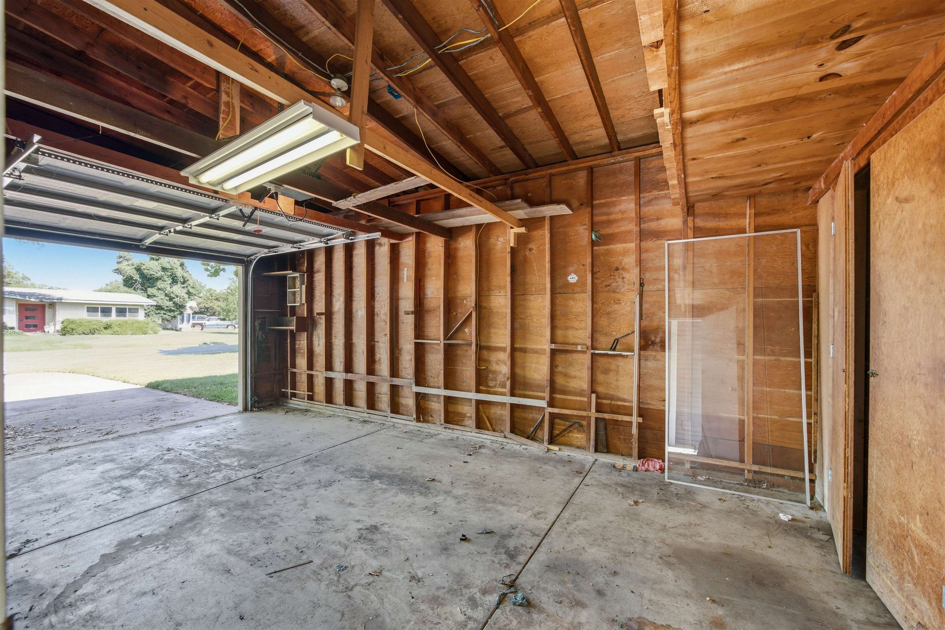 706 S Freeborn, Marion, KS 66861