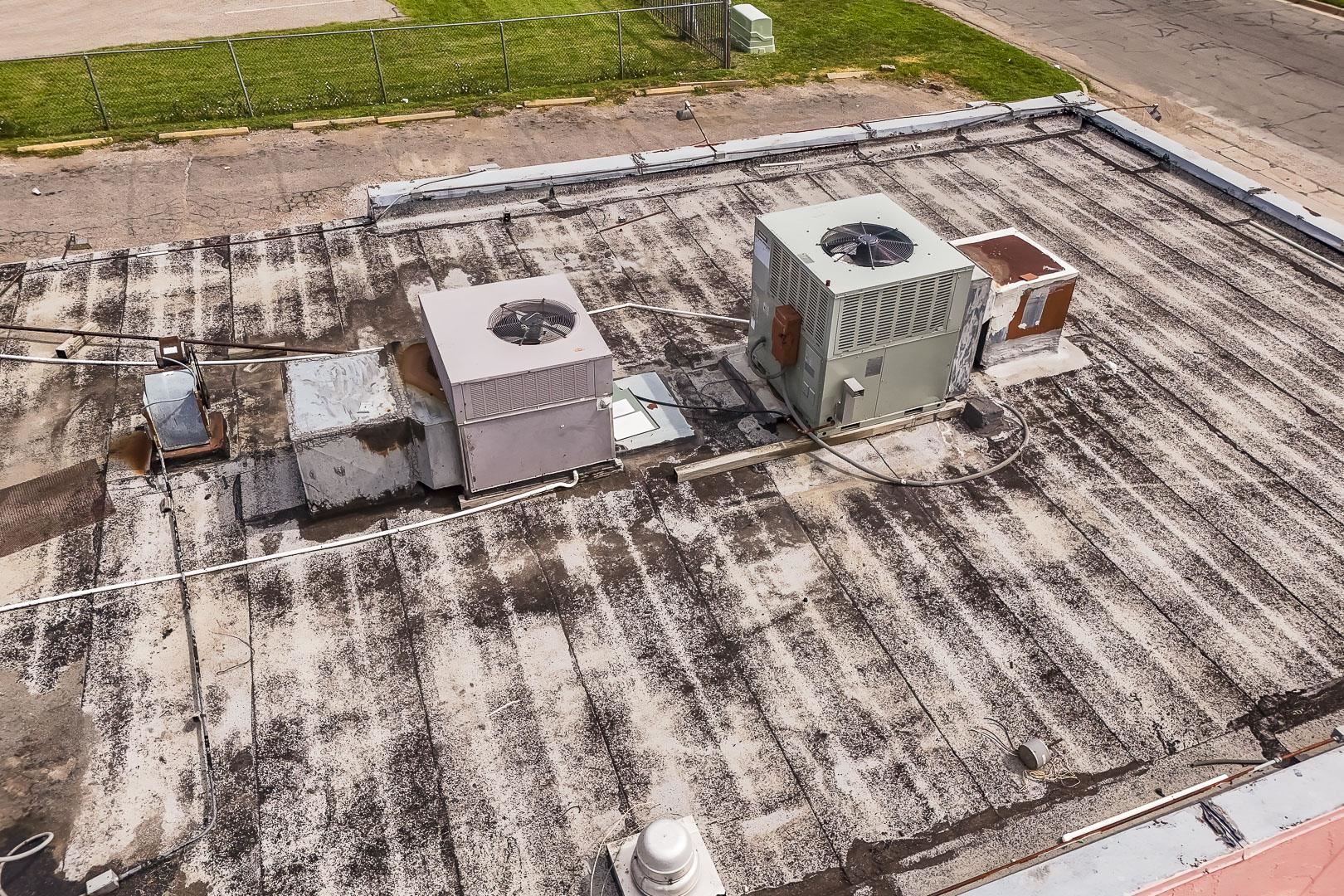 1555 S Bluffview, Wichita, KS 67218