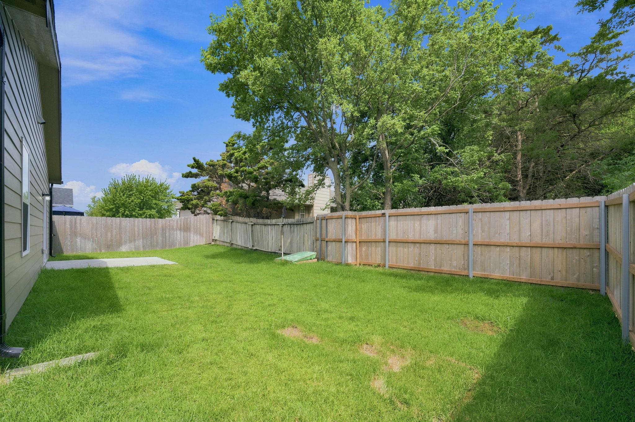 9510 E Creed St, Wichita, KS 67210