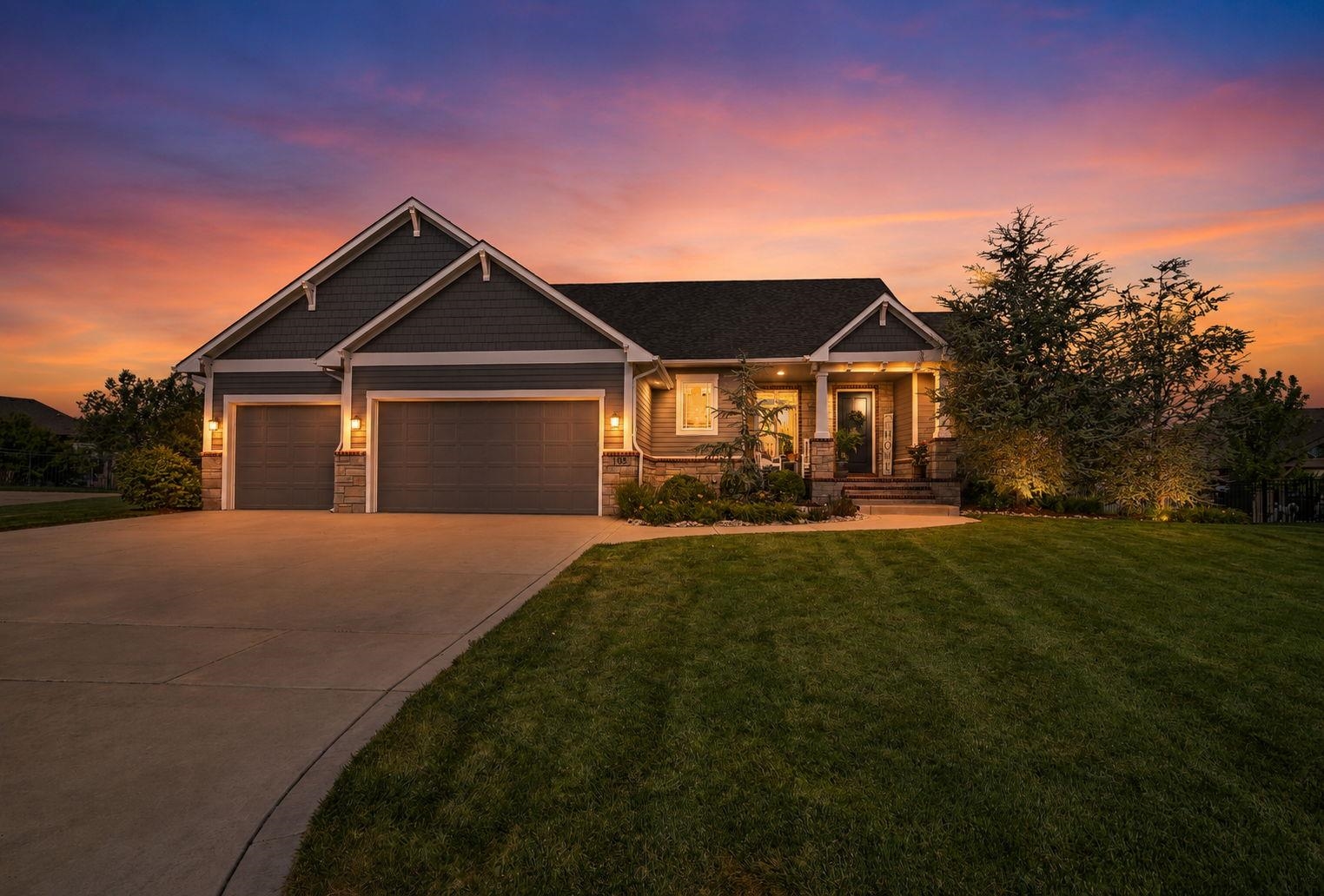 105 N Kennedy Ct, Wichita, KS 67235
