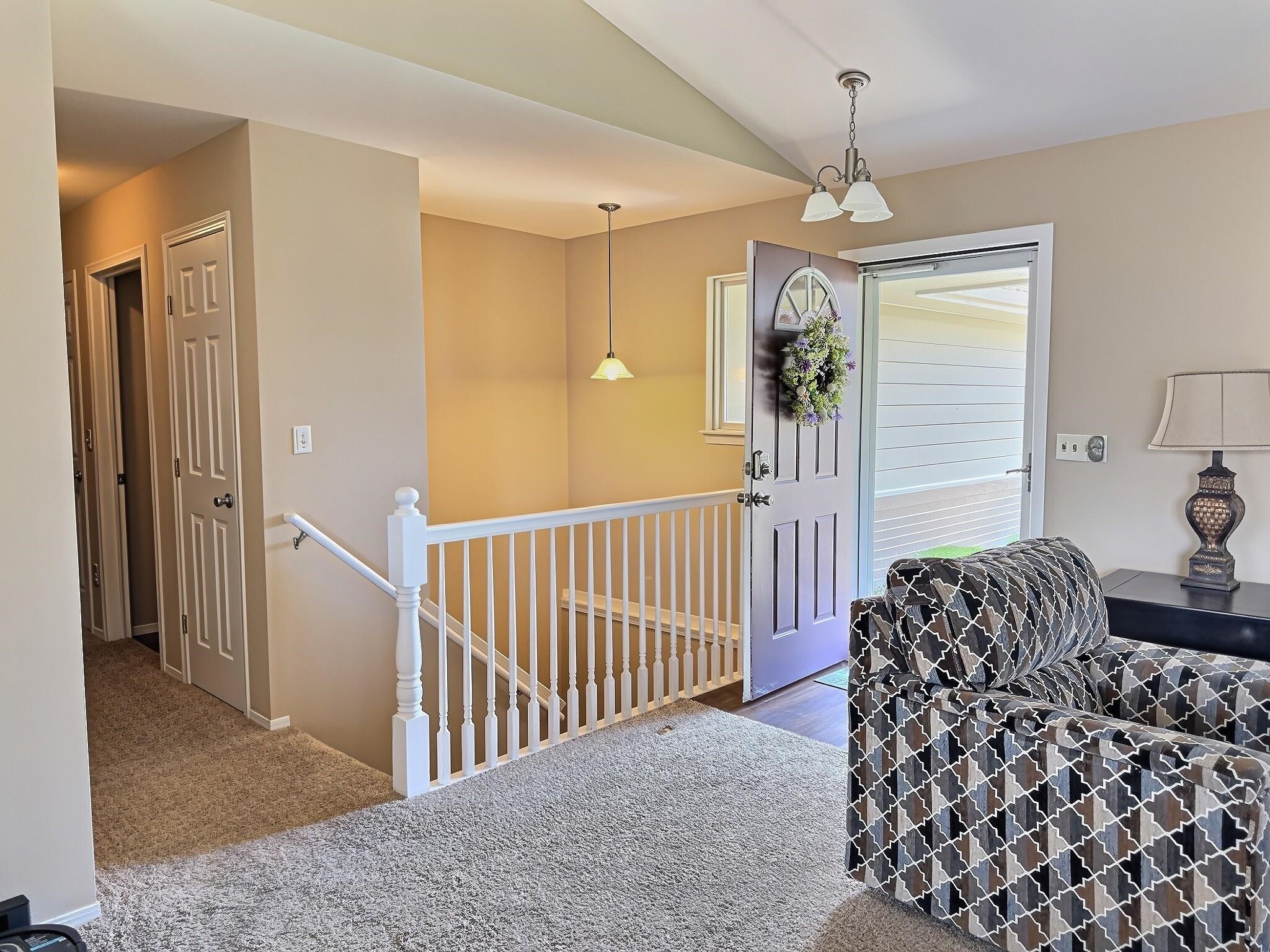 1422 E Prairie Hill, Park City, KS 67219
