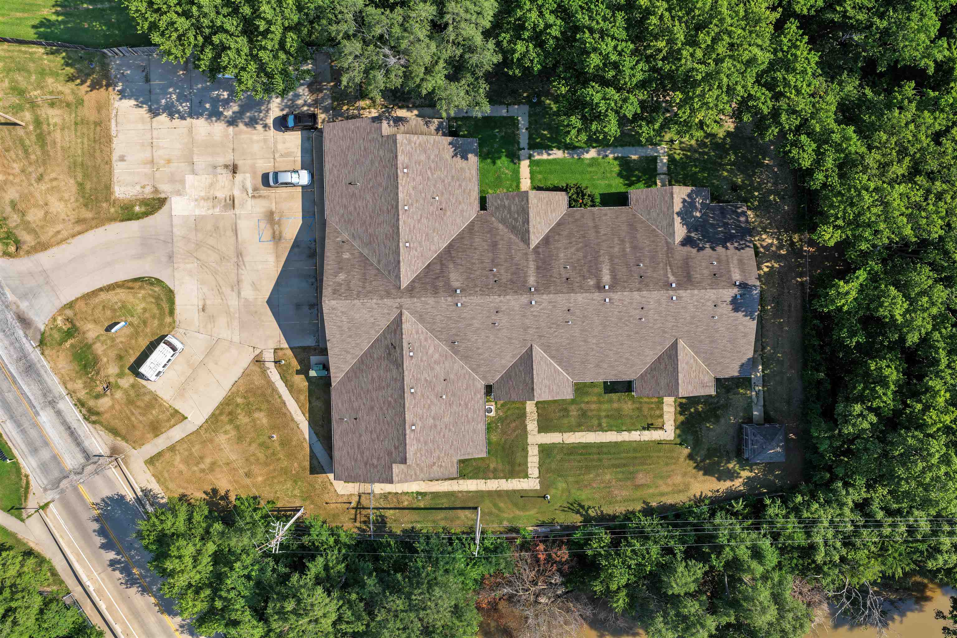 207 S Washington St, Marquette, KS 67464