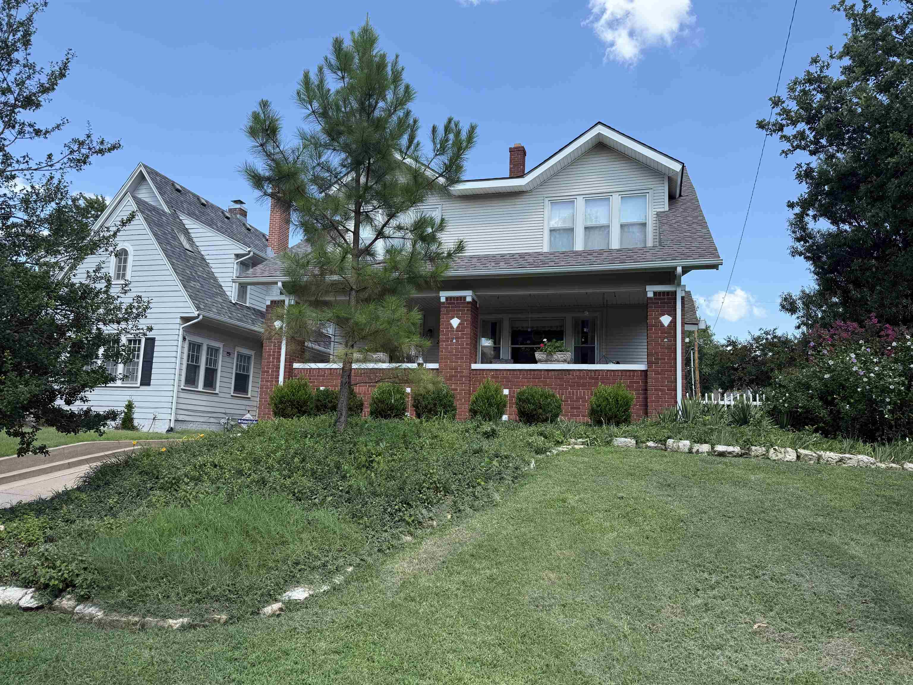426 S Yale, Wichita, KS 67218