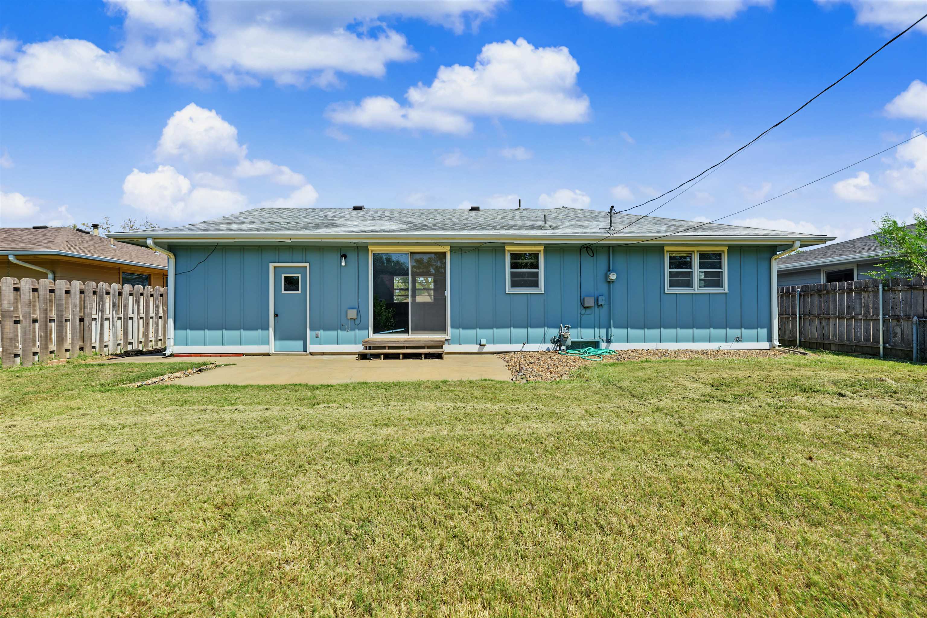 2158 Kensington Rd, Salina, KS 67401