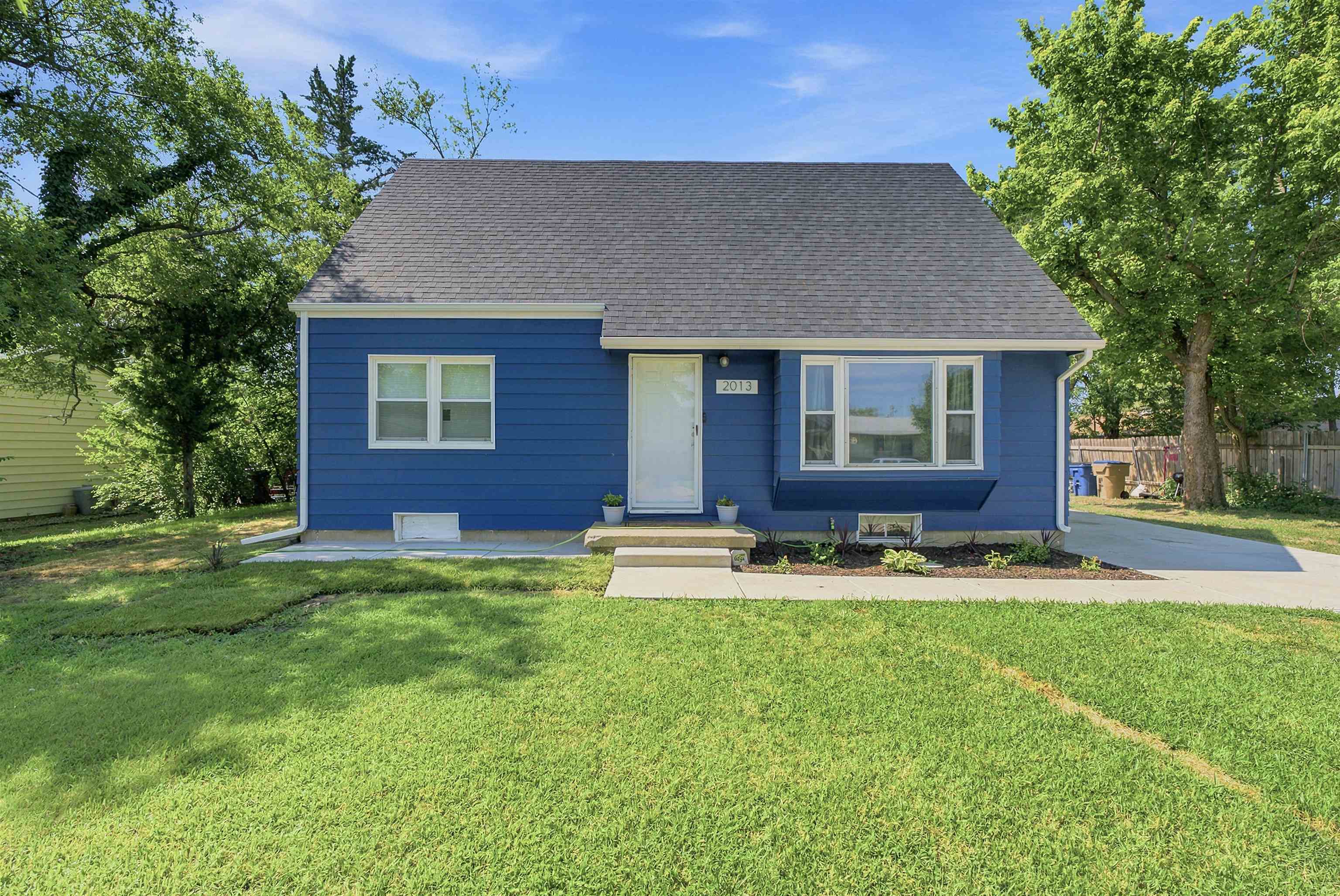 2013 E Fairchild St, Park City, KS 67219