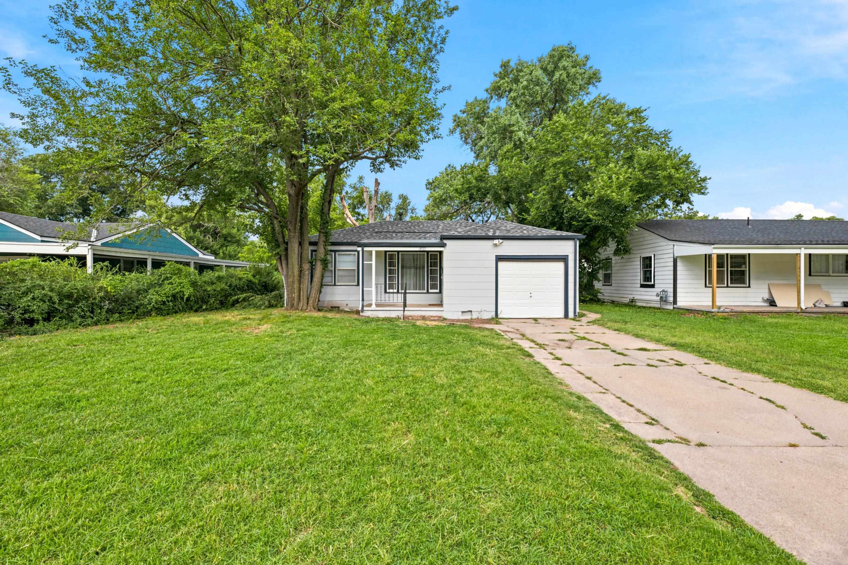 1837 N St Paul, Wichita, KS 67203