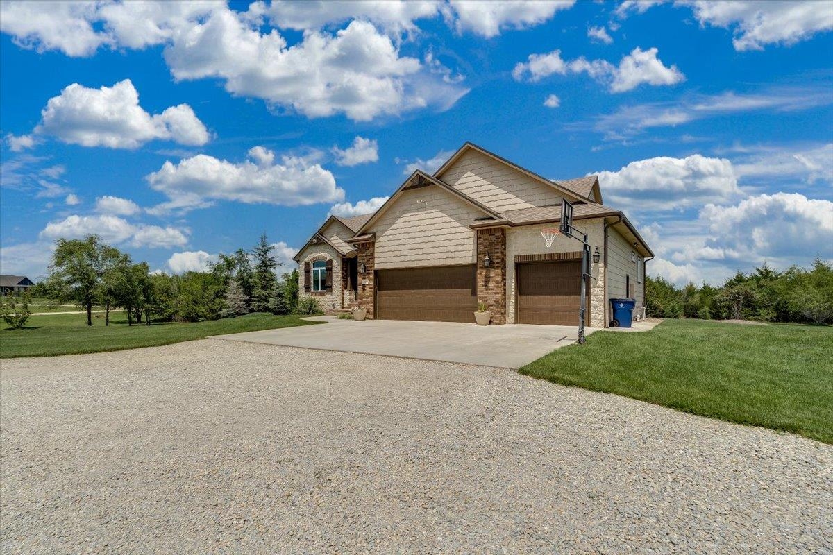 2625 S Saratoga Ct, Goddard, KS 67052