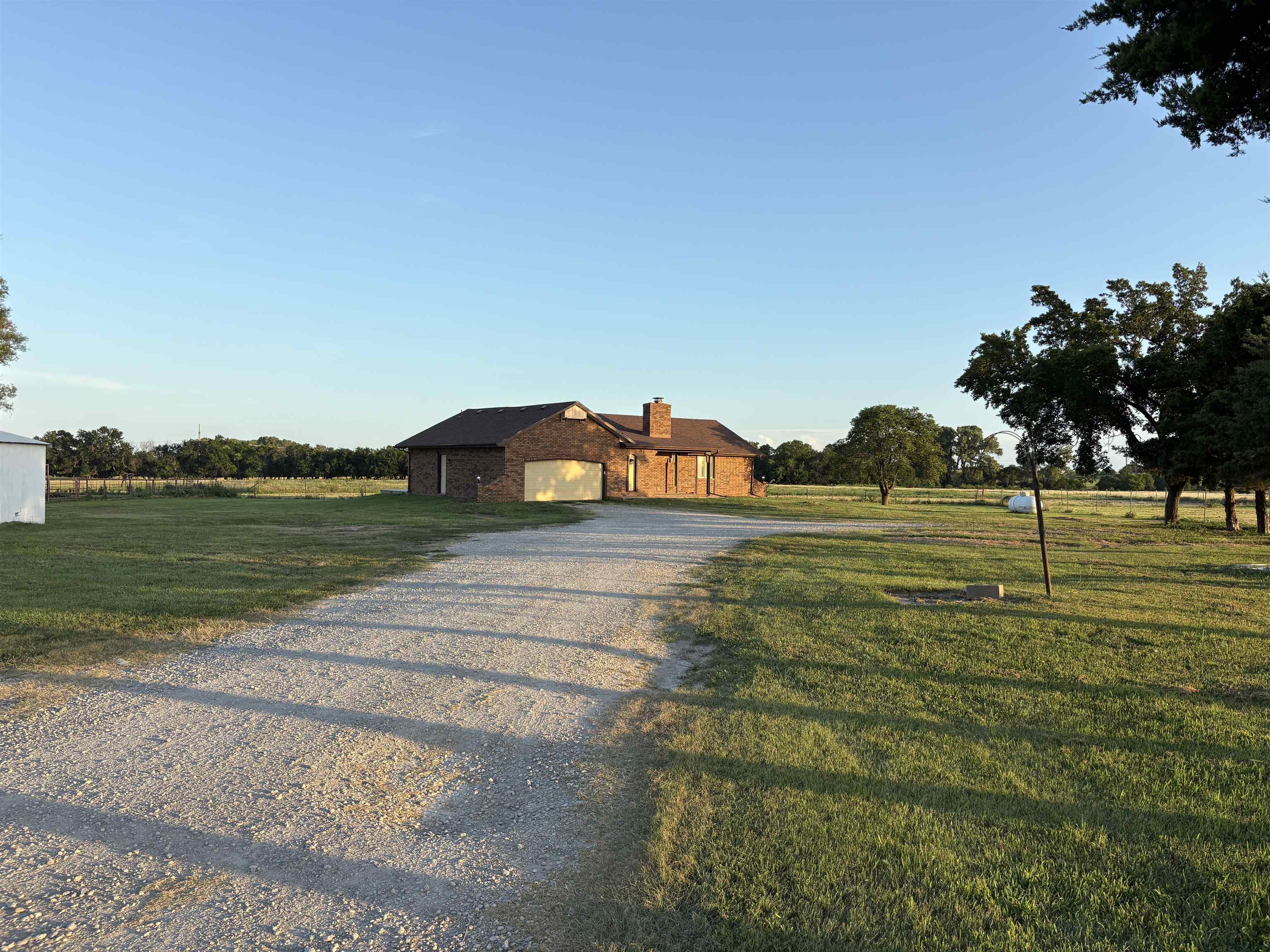 4457 SW 120th St, Augusta, KS 67010