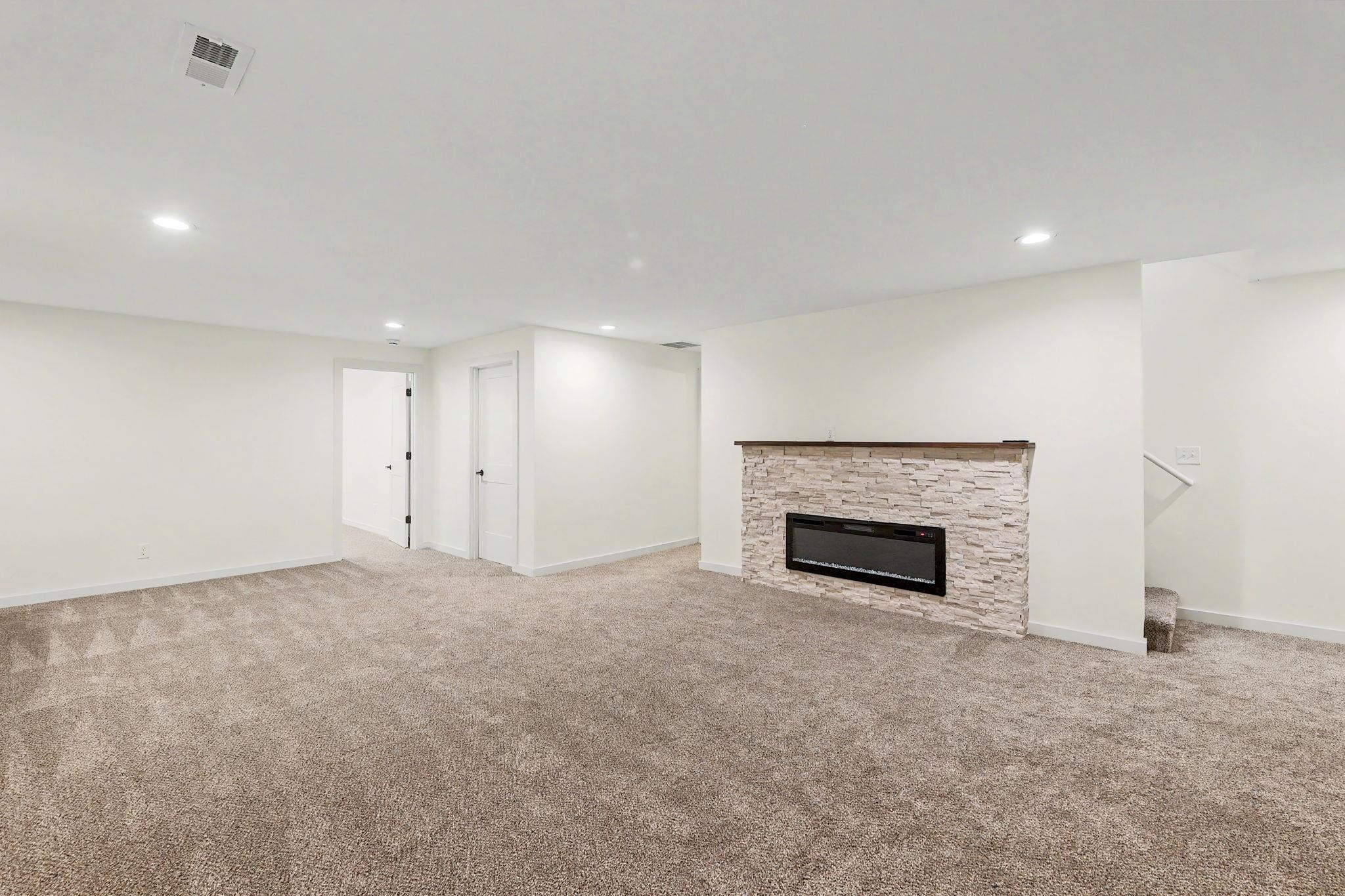5123 N Hampton, Wichita, KS 67226