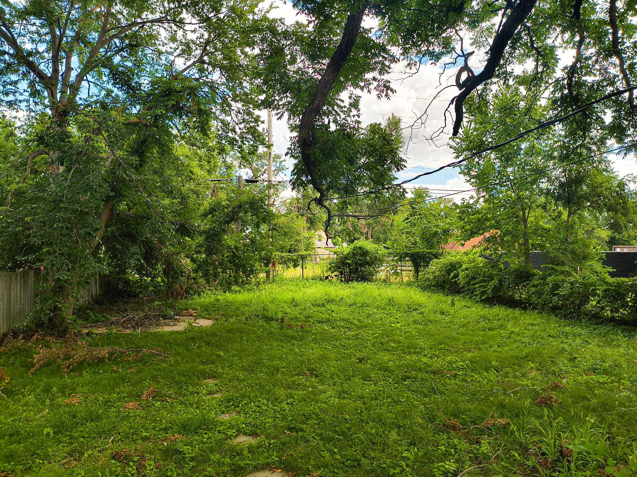 320 Center, Salina, KS 67401