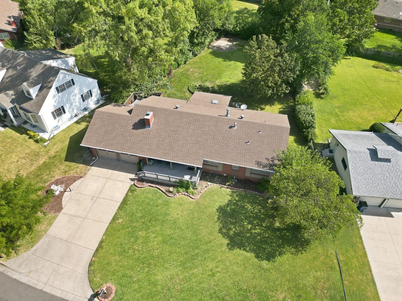5700 E Perryton, Bel Aire, KS 67220