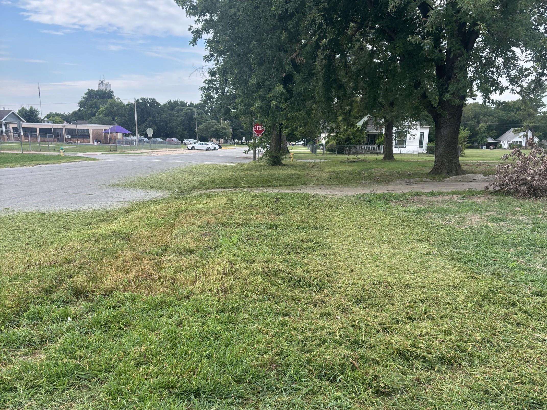 102 W 2nd, Coffeyville, KS 67337