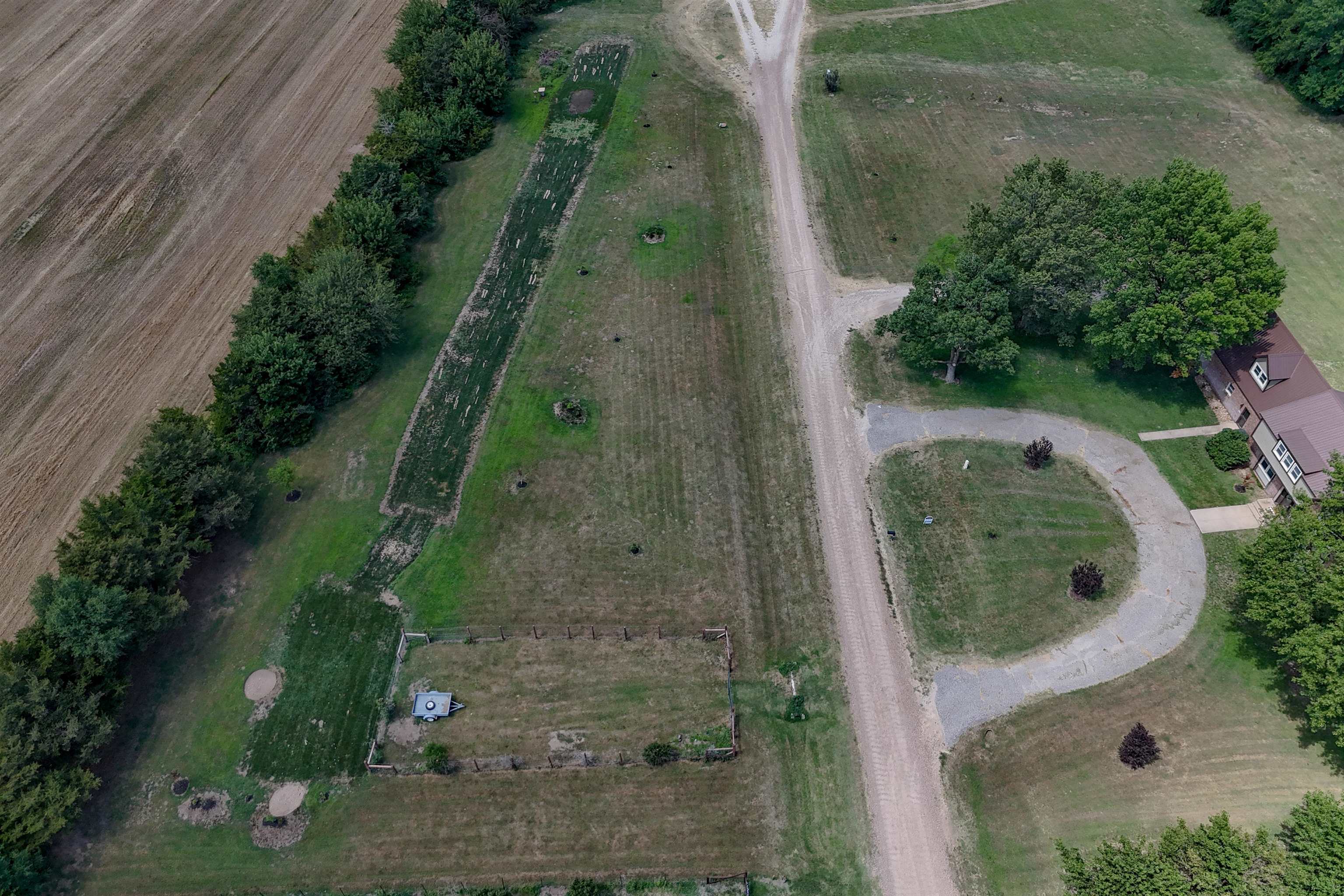 808 NW 4 Ave, Harper, KS 67058
