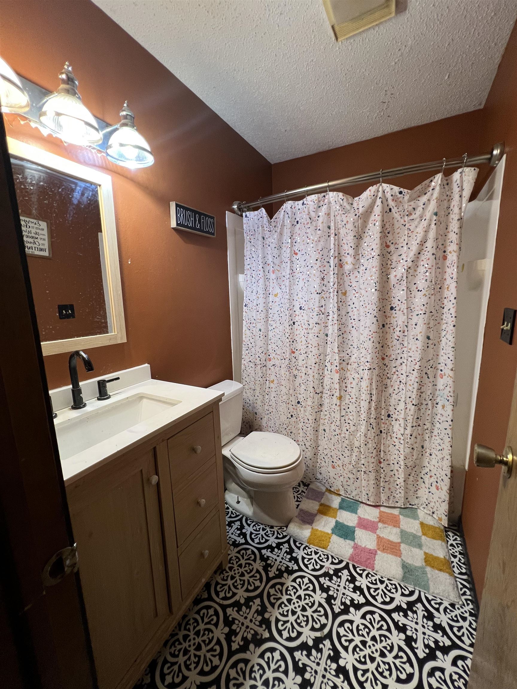 6227 304th Rd, Arkansas City, KS 67005