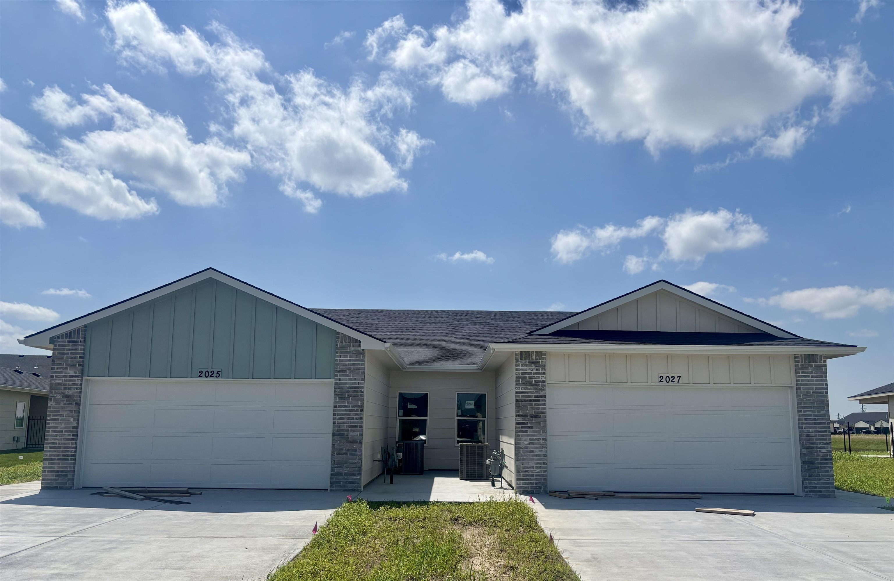 2025-2027 N Melody Ln, Goddard, KS 67052