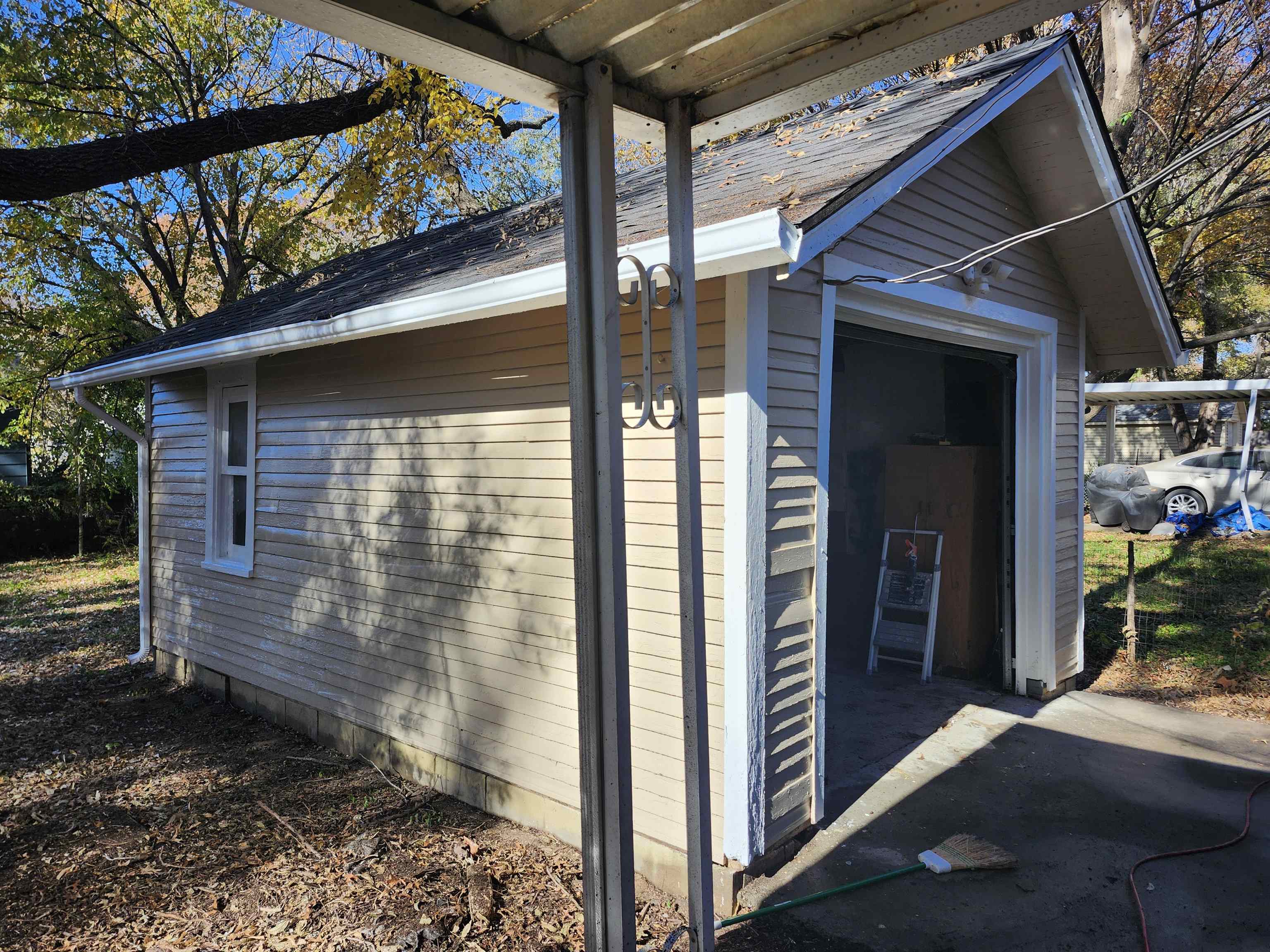 731 S Belmont St, Wichita, KS 67218