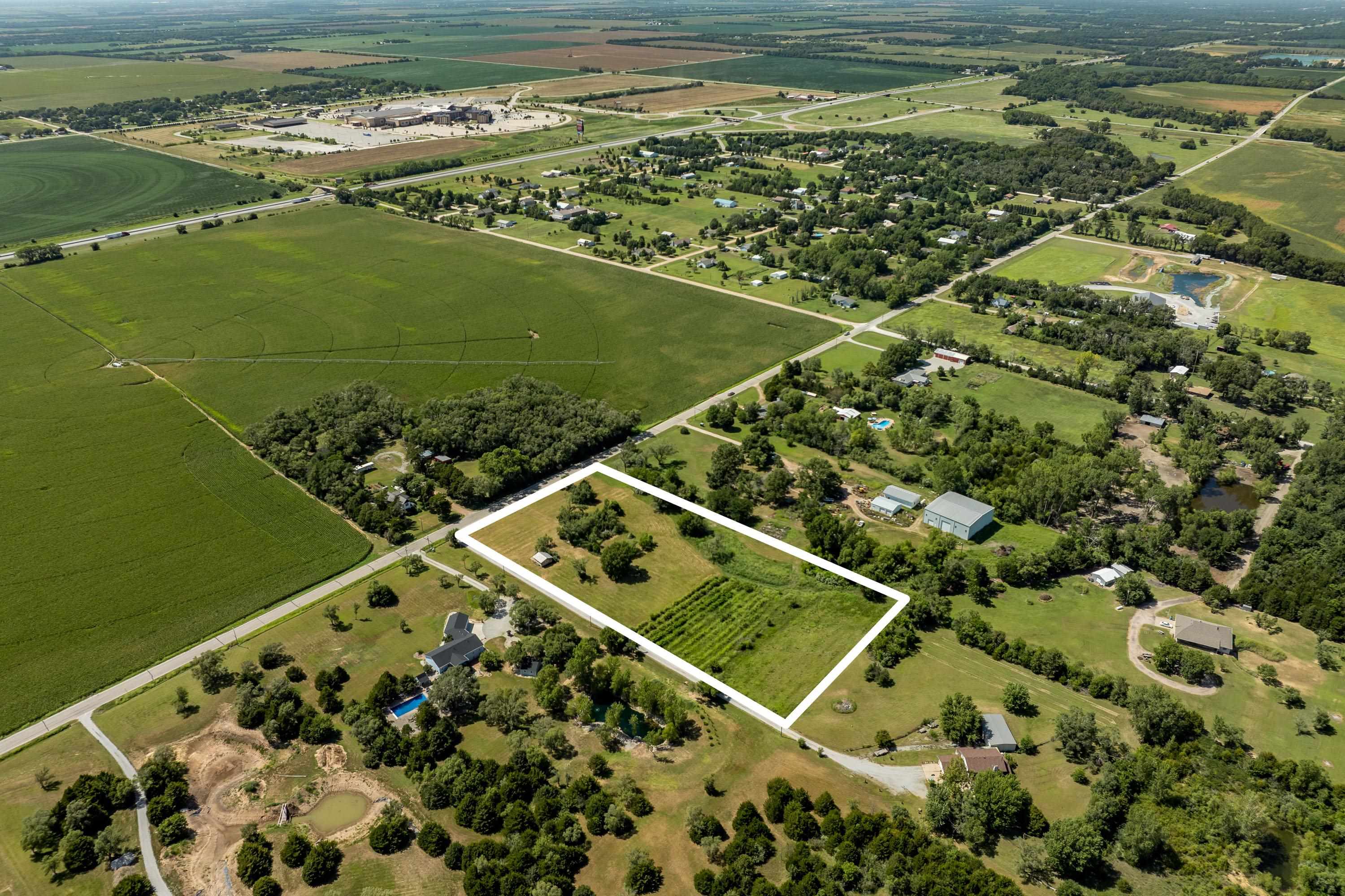 1378 N Hydraulic Rd, Mulvane, KS 67110