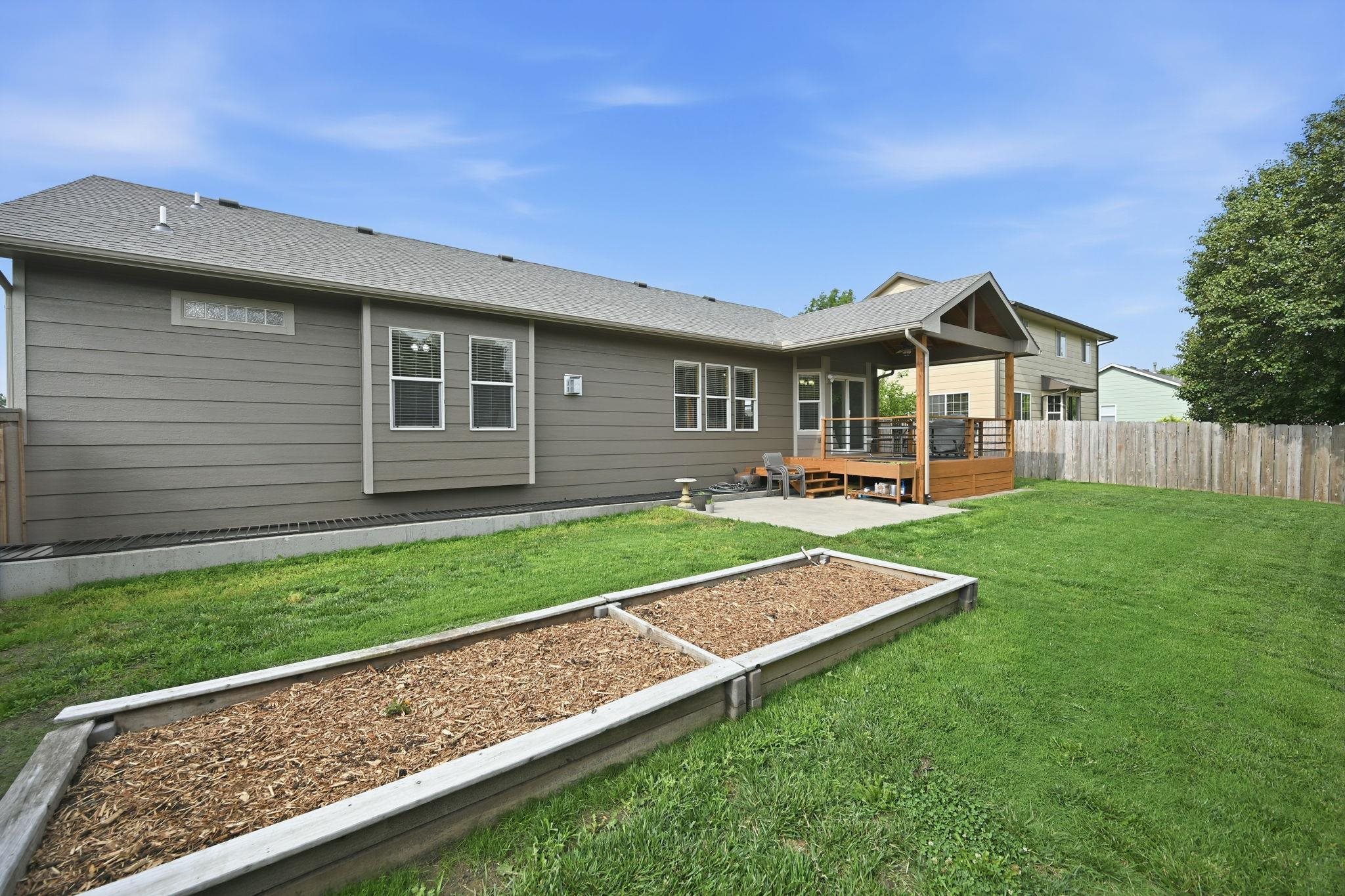 920 W Mountain, Andover, KS 67002