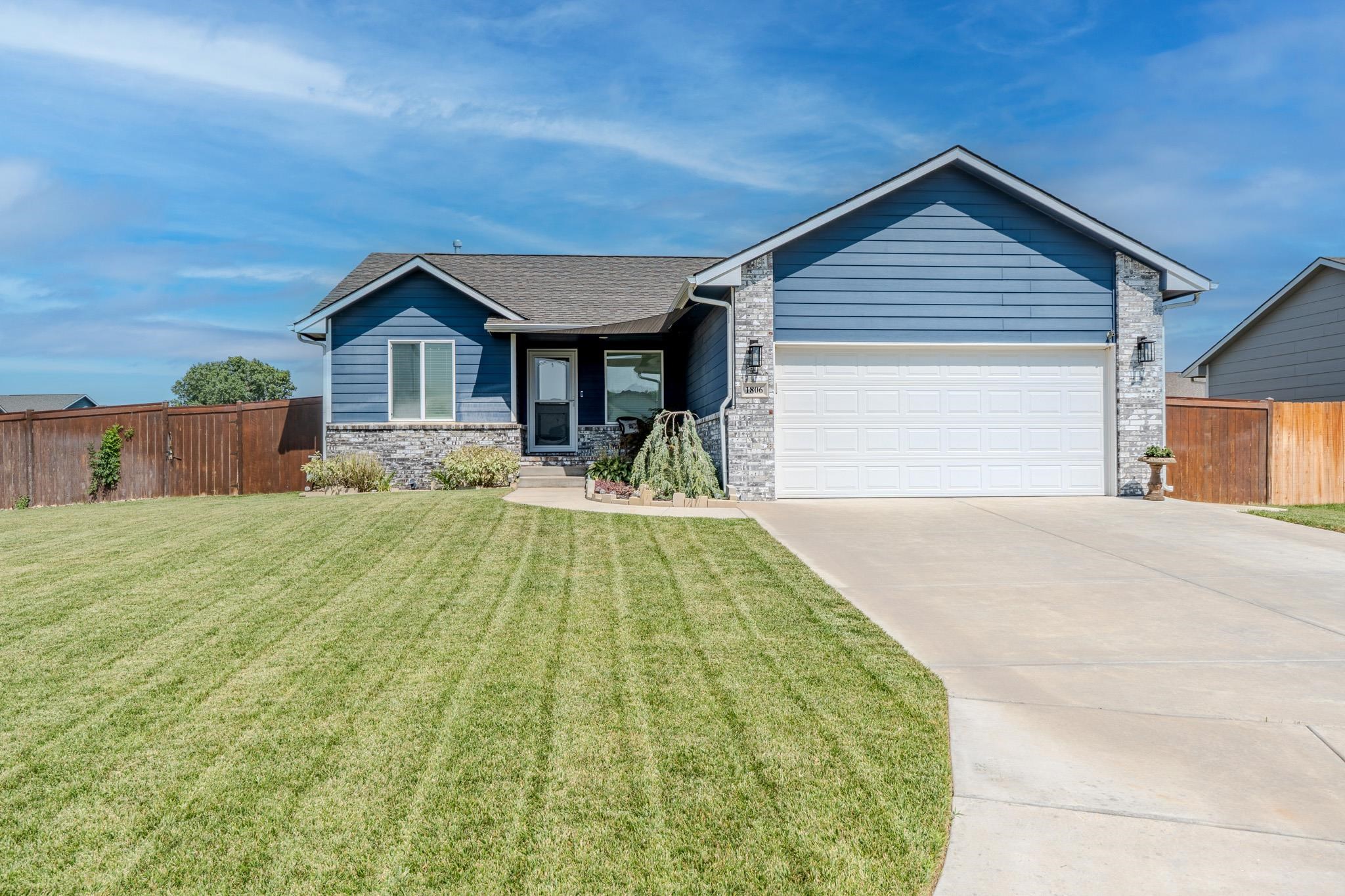1806 S Bedford St, Wichita, KS 67207