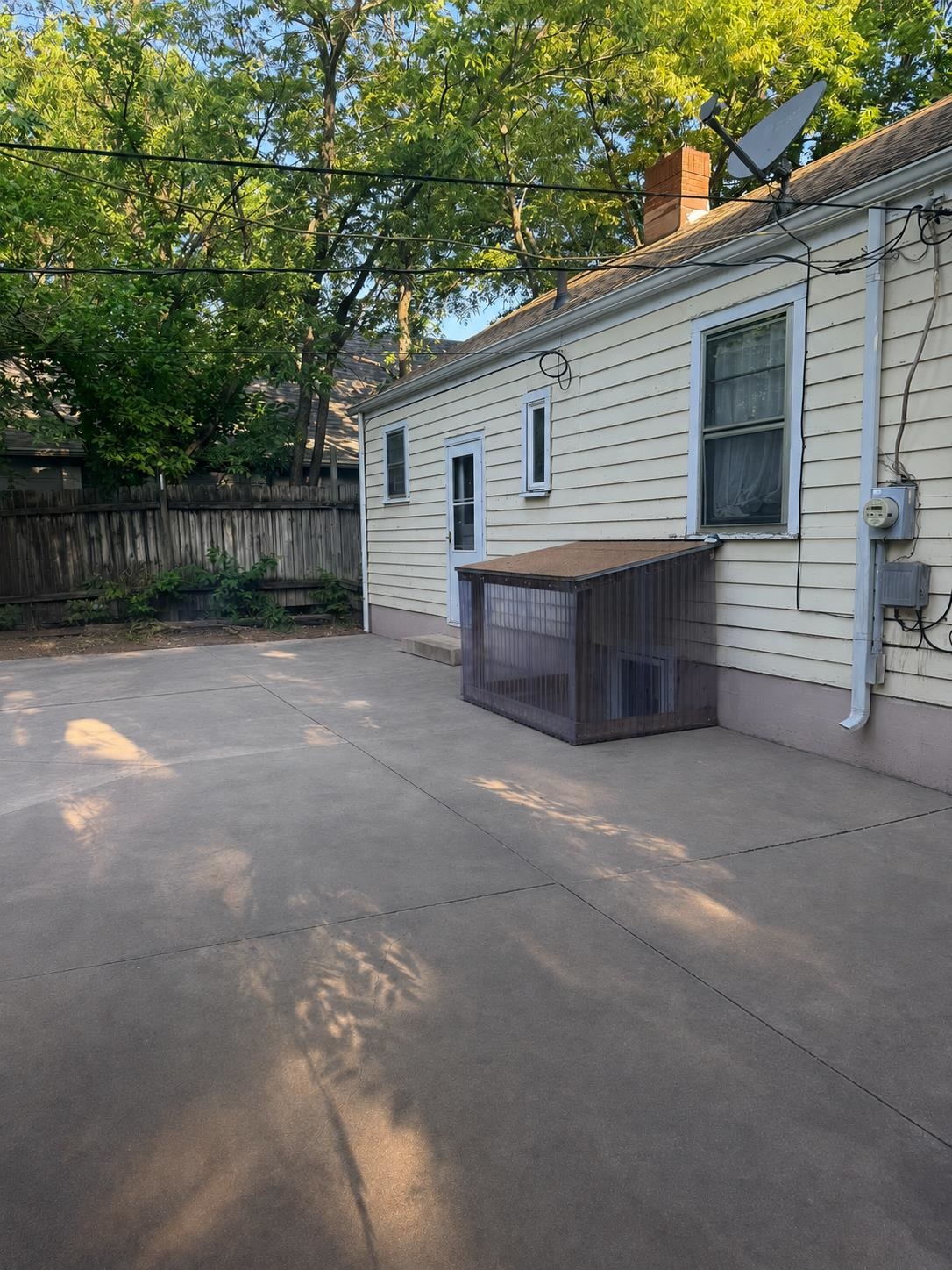 425 E 2nd St, Newton, KS 67114