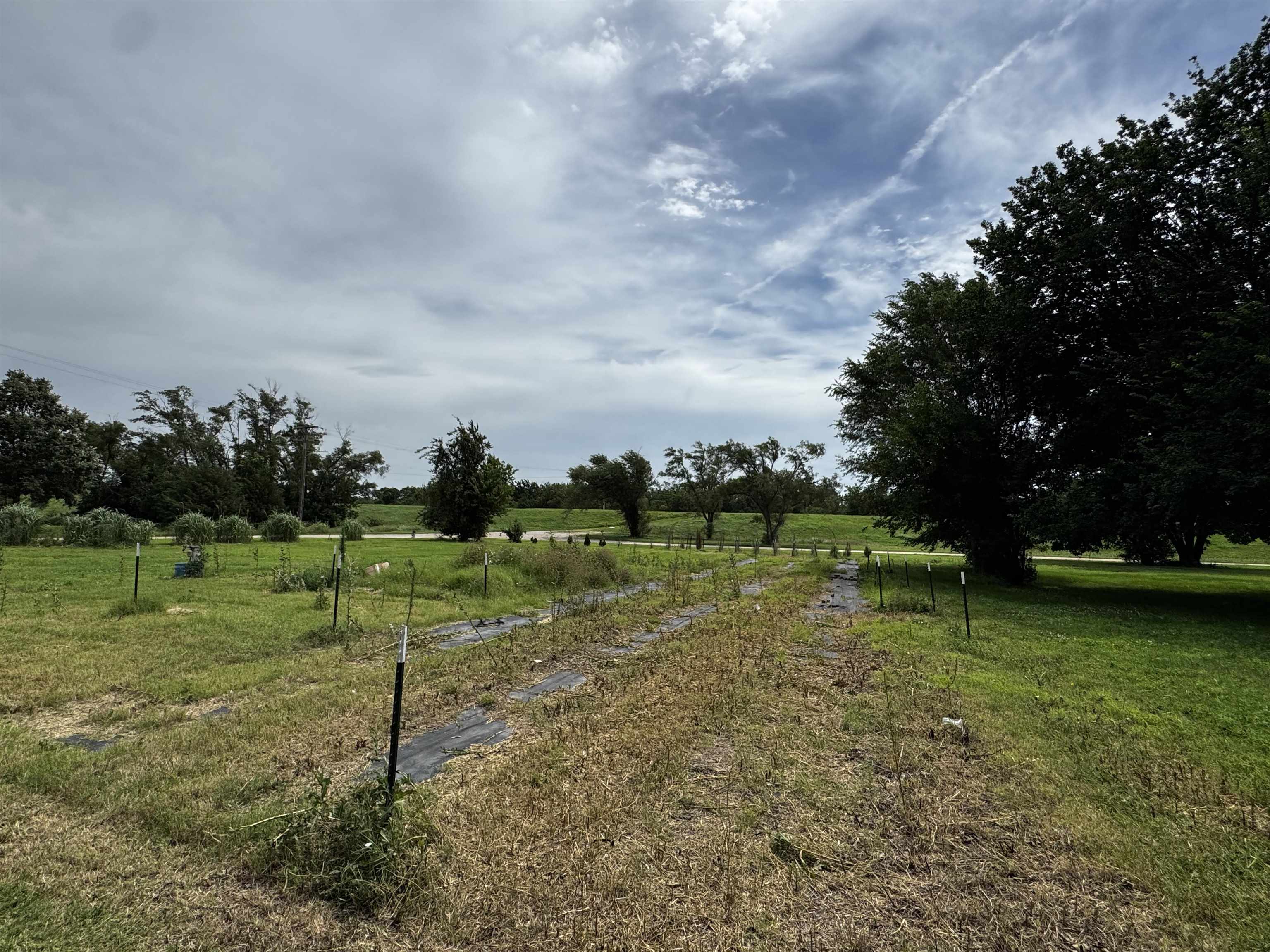 00000 E 2nd St, Halstead, KS 67056