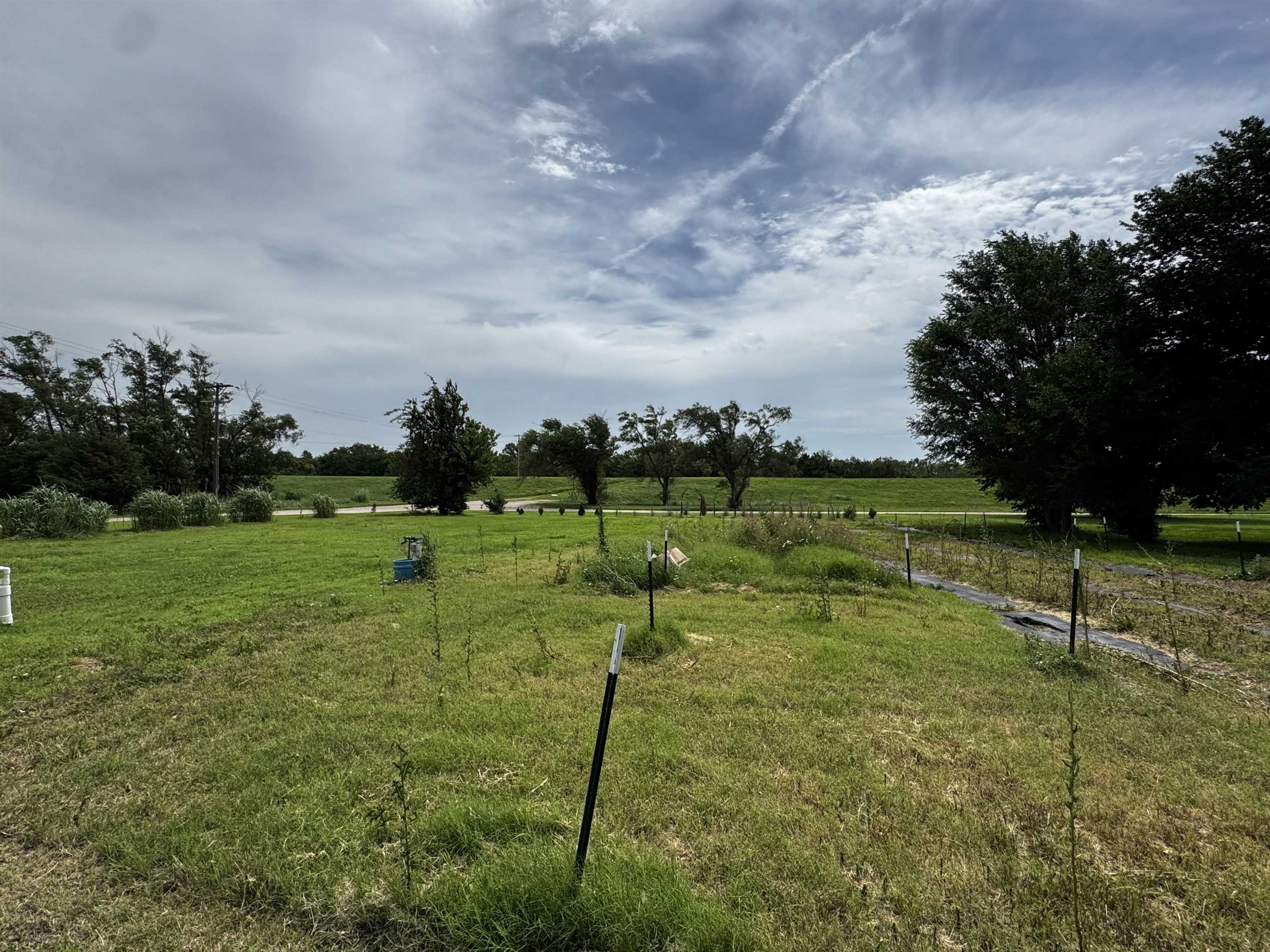 00000 E 2nd St, Halstead, KS 67056