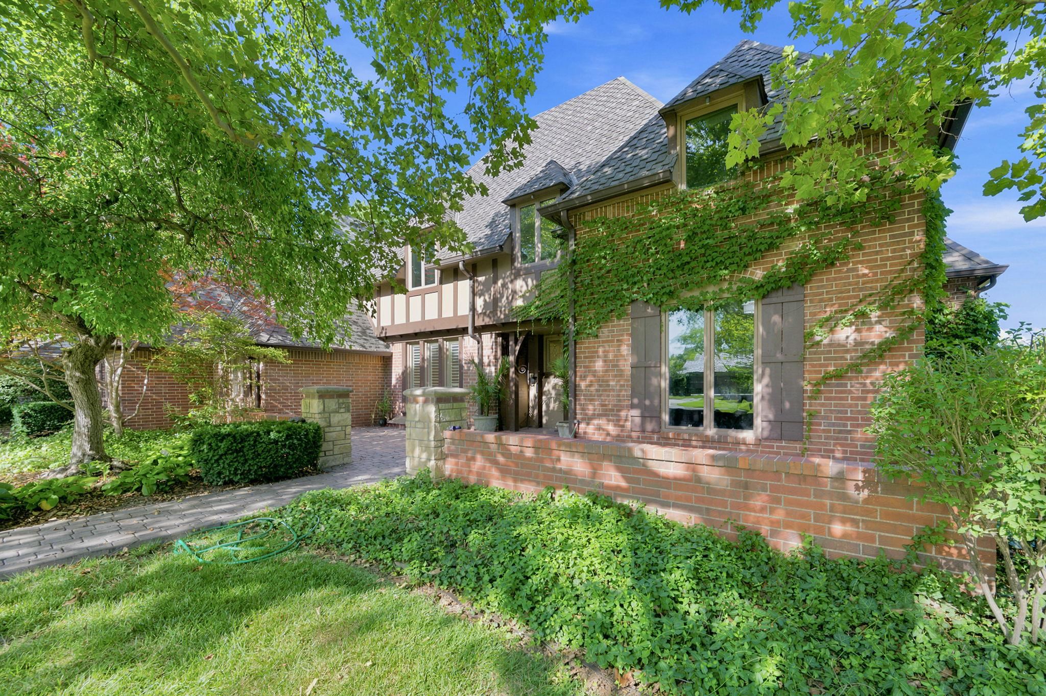 701 N Preston Trl, Wichita, KS 67230