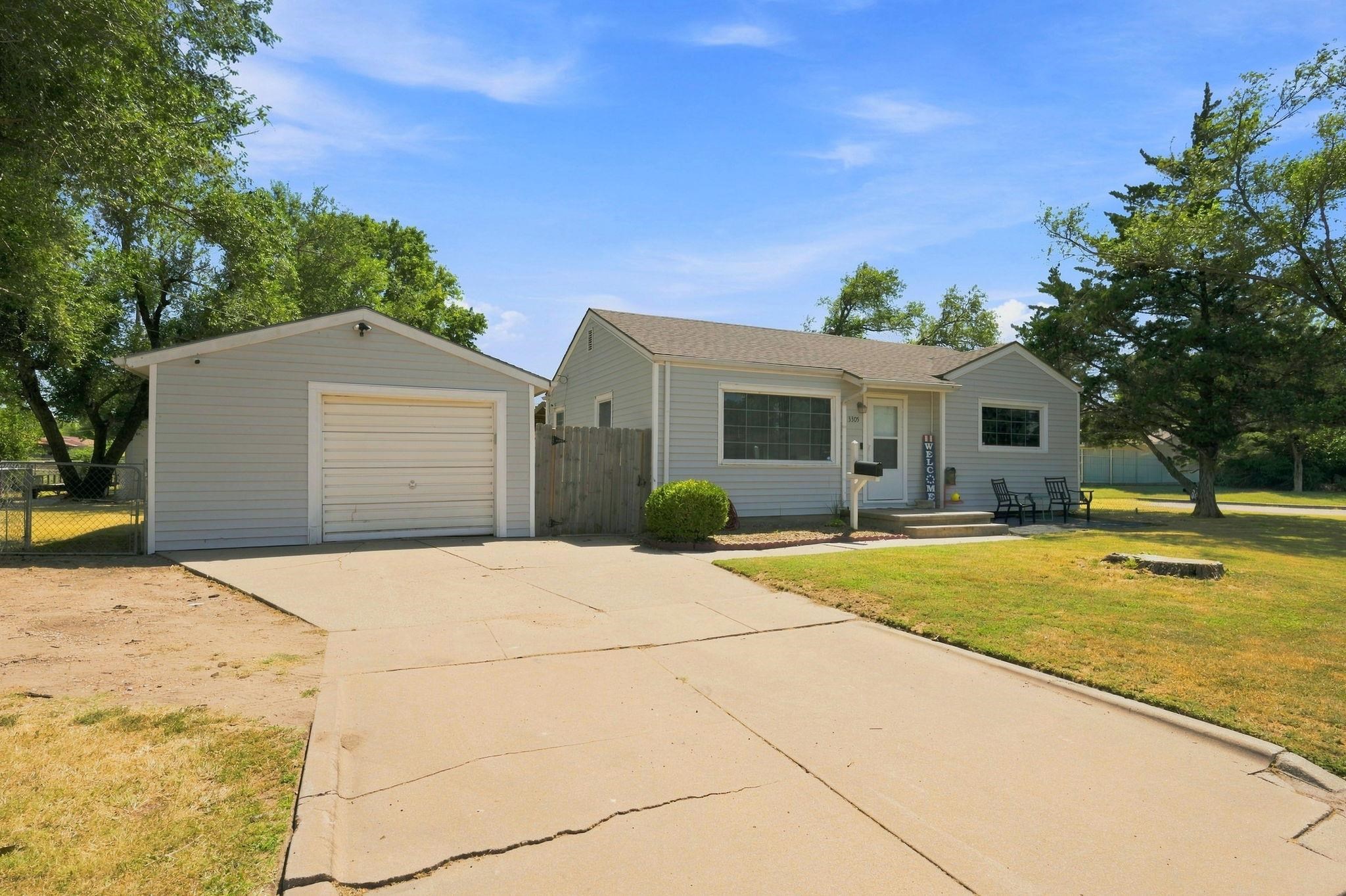 3305 W 31st, Wichita, KS 67217