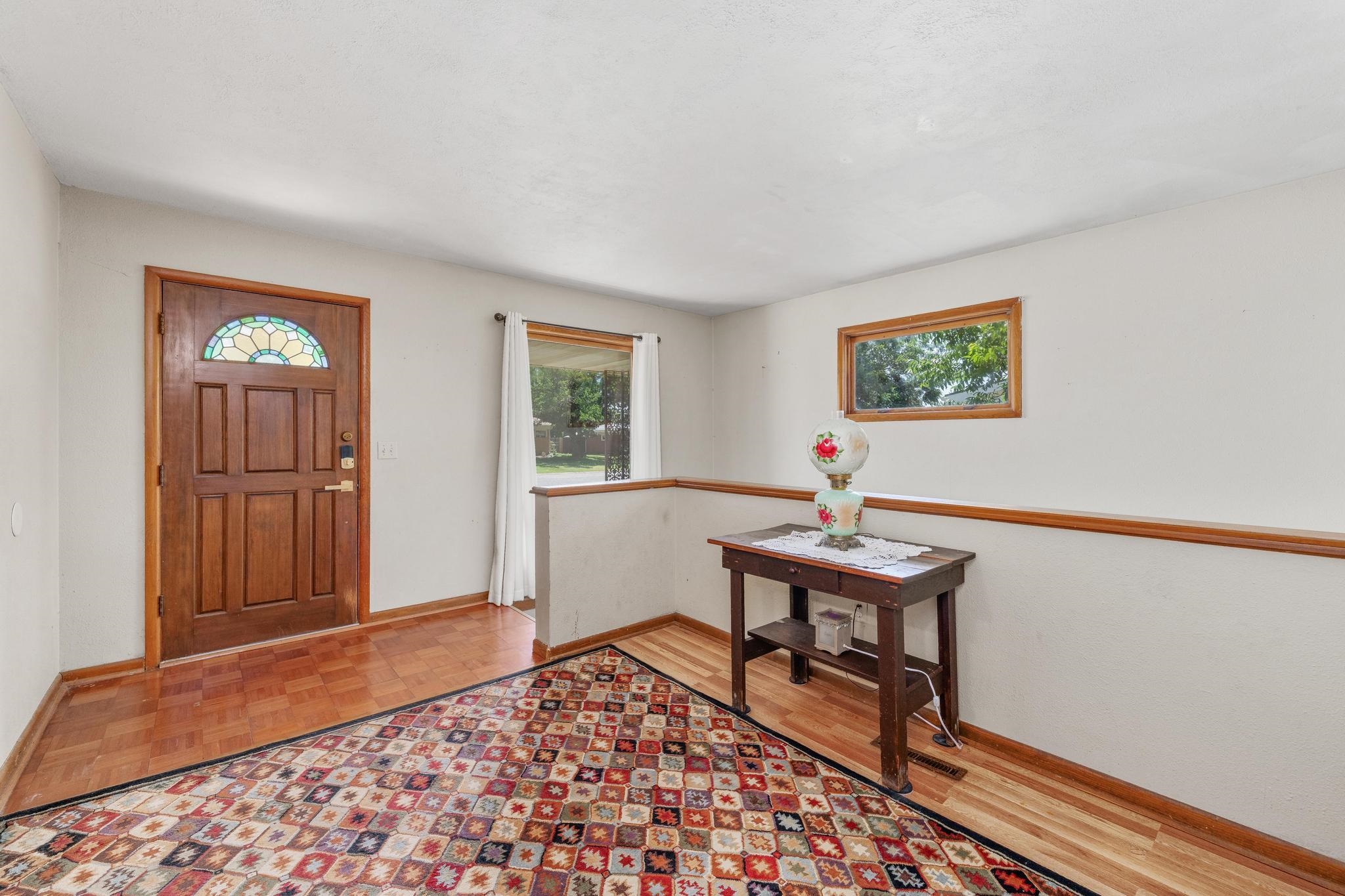 612 N Delrose, Wellington, KS 67152