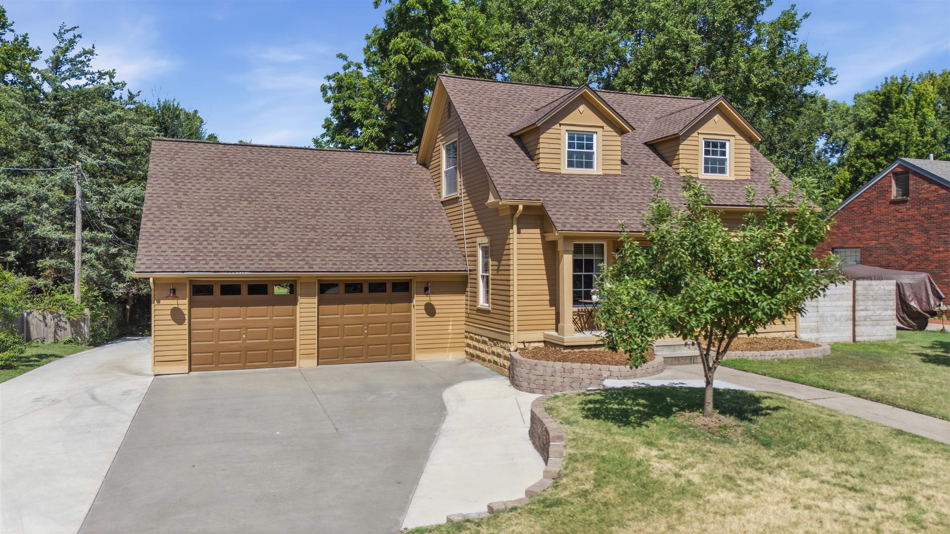 1535 N Woodrow Ct, Wichita, KS 67203