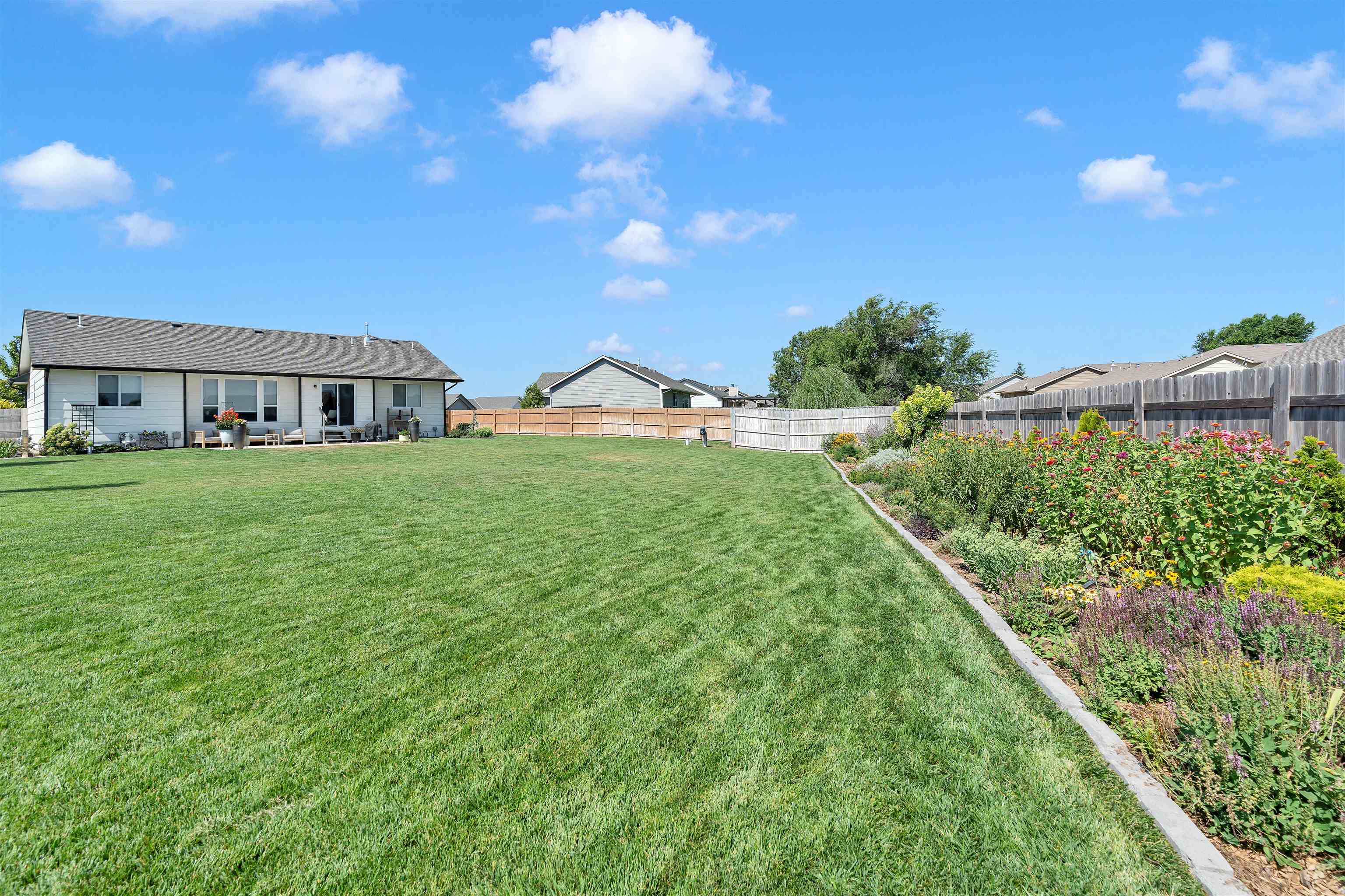 14202 W Ridgepoint, Wichita, KS 67235