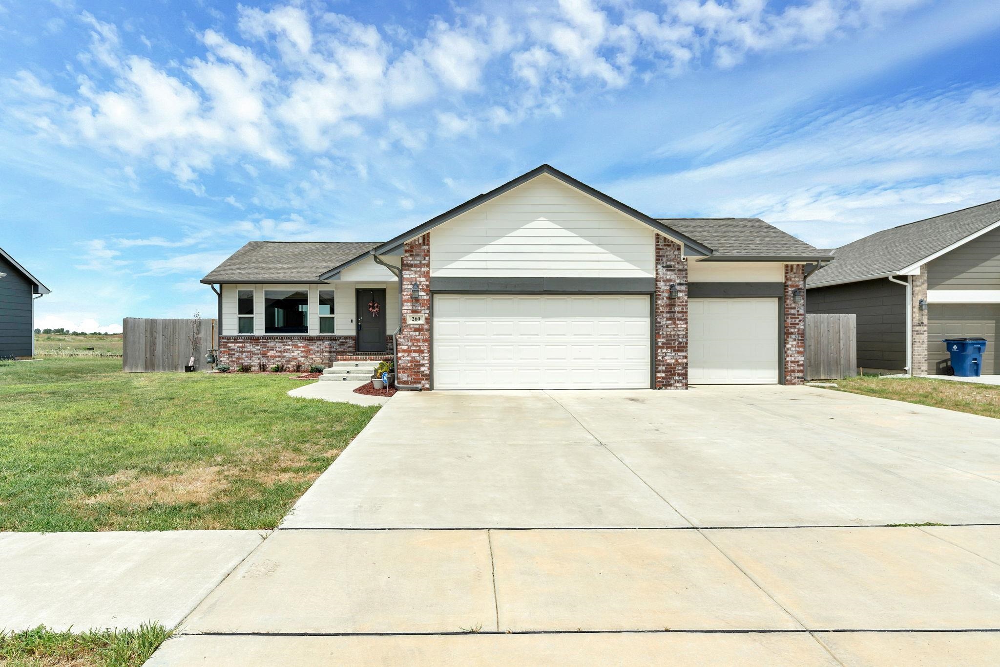 260 W Dusk, Rose Hill, KS 67133