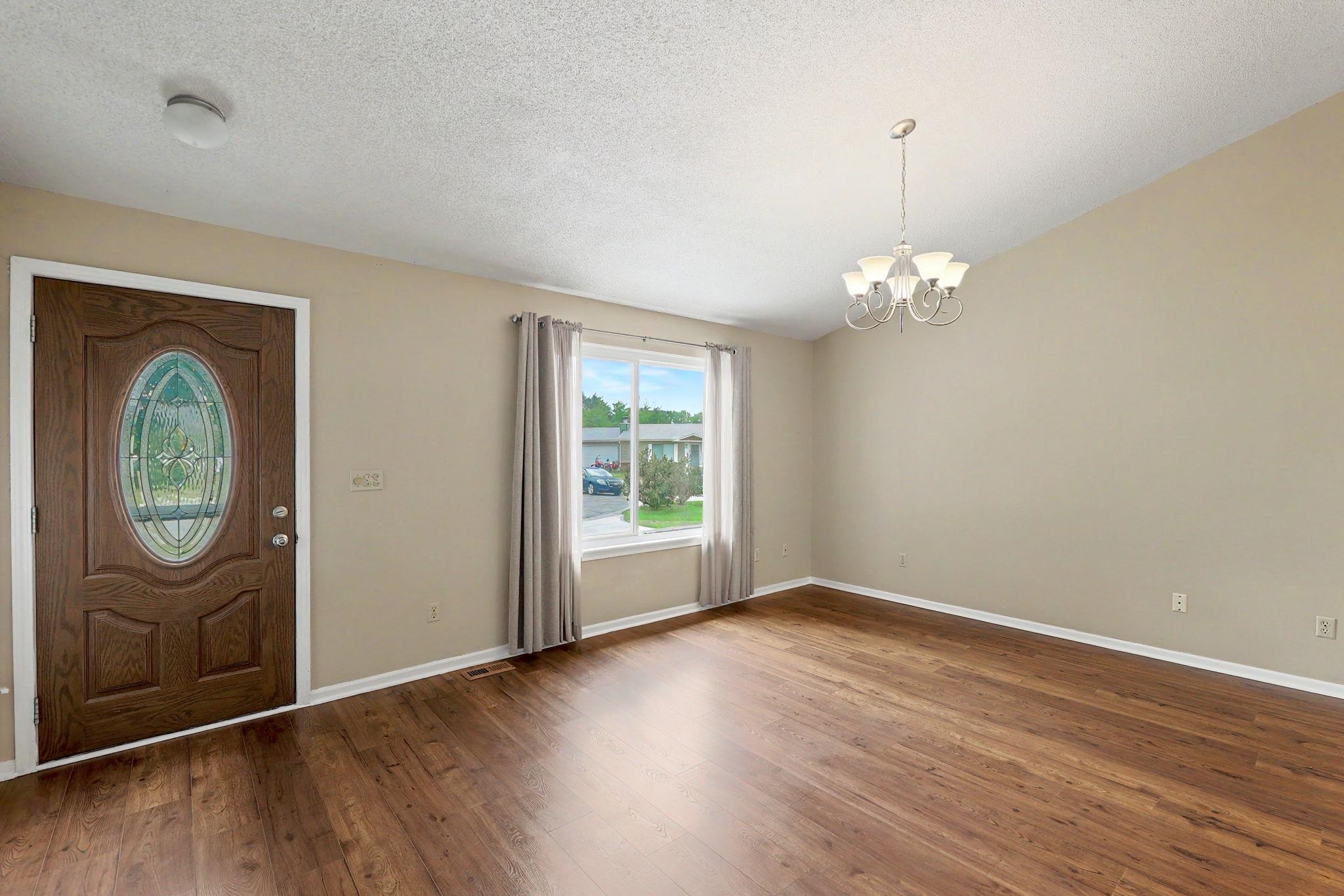 3227 N Longfellow Ct, Wichita, KS 67226