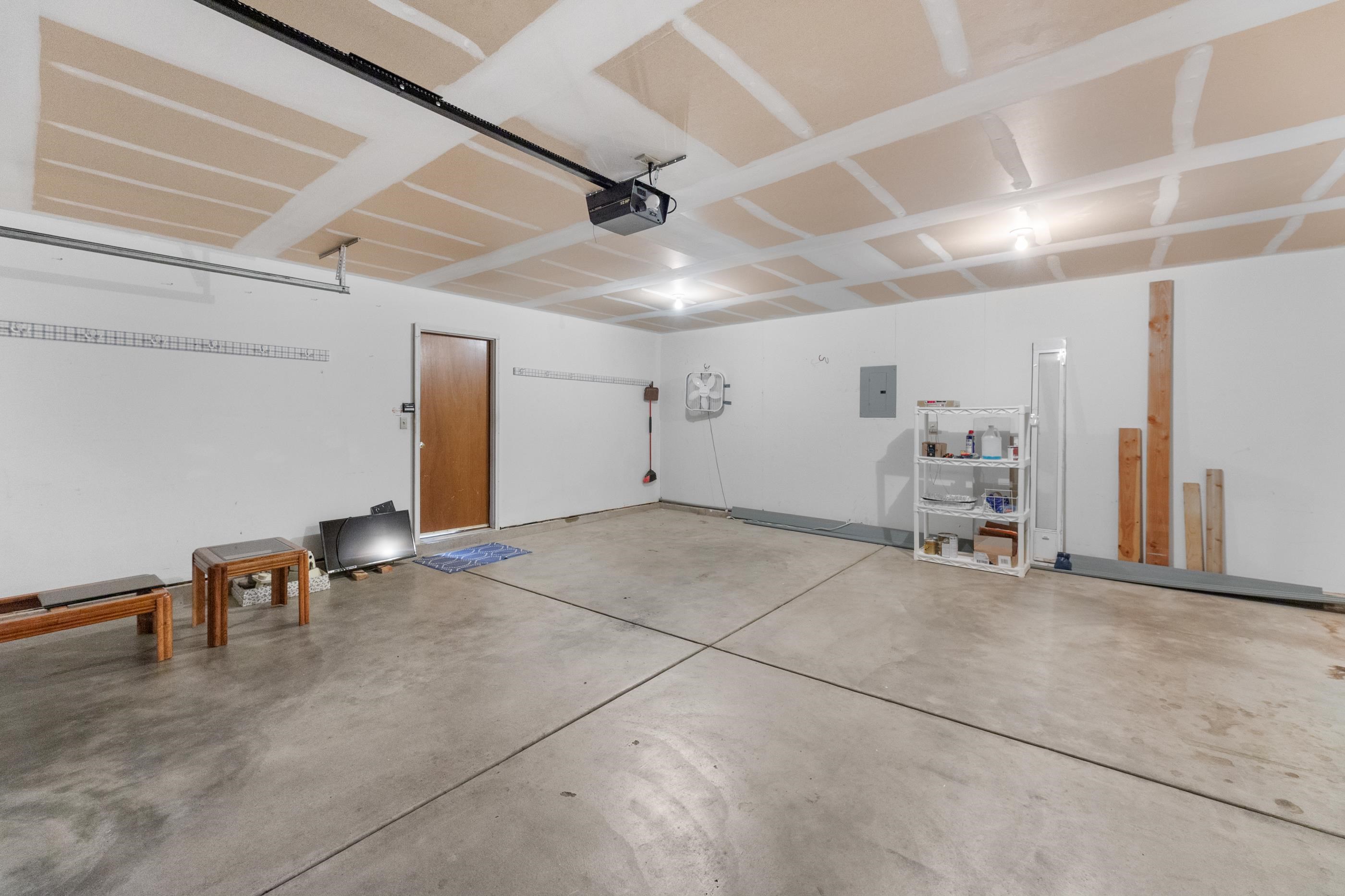 2509 N Beacon Hill St, Wichita, KS 67220