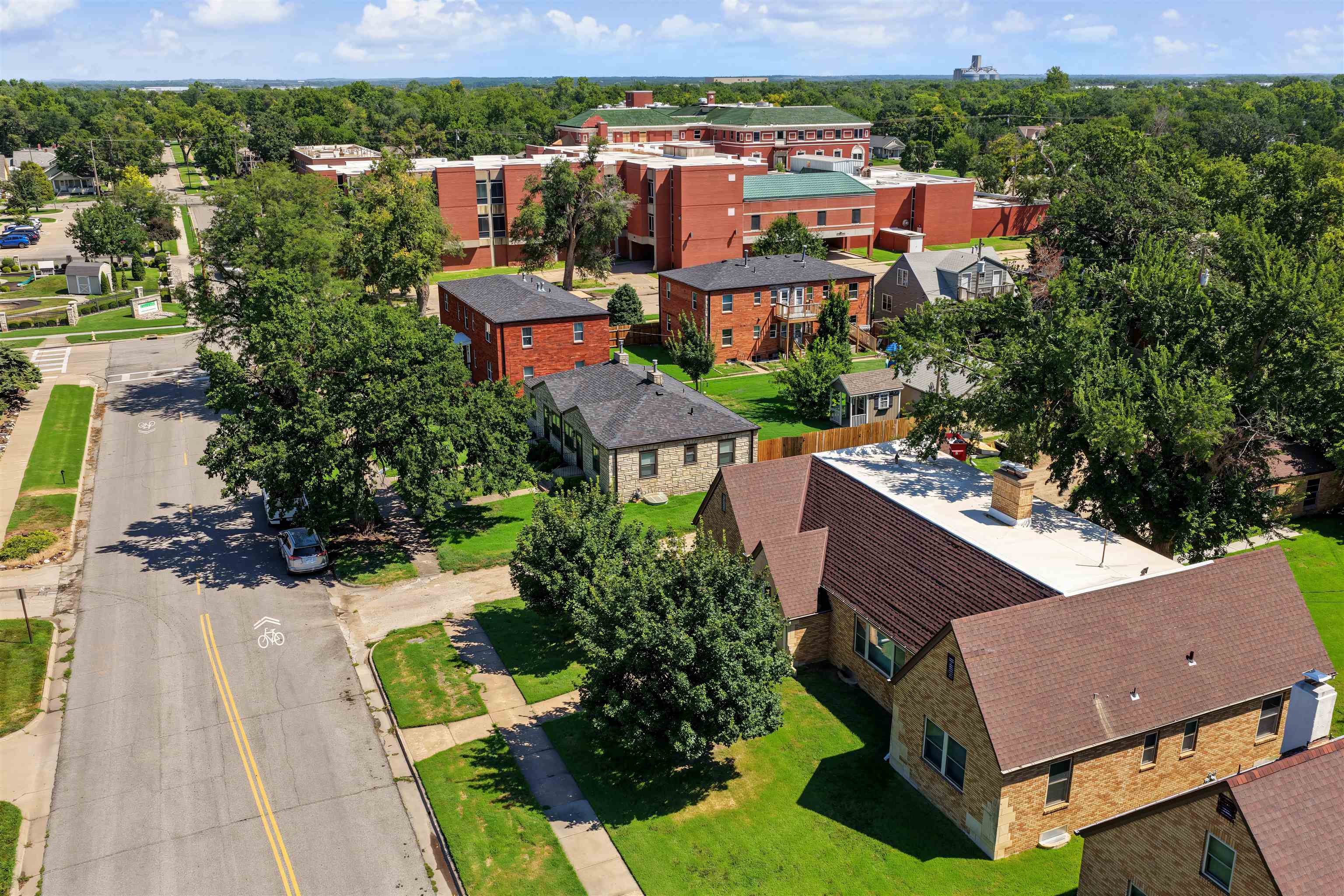 106 N Oakdale Ave, Salina, KS 67401