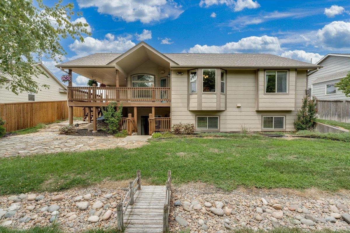 2622 N Fieldstone St, Andover, KS 67002