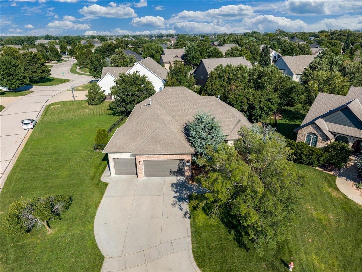 4011 N Bluestem Ct, Maize, KS 67101