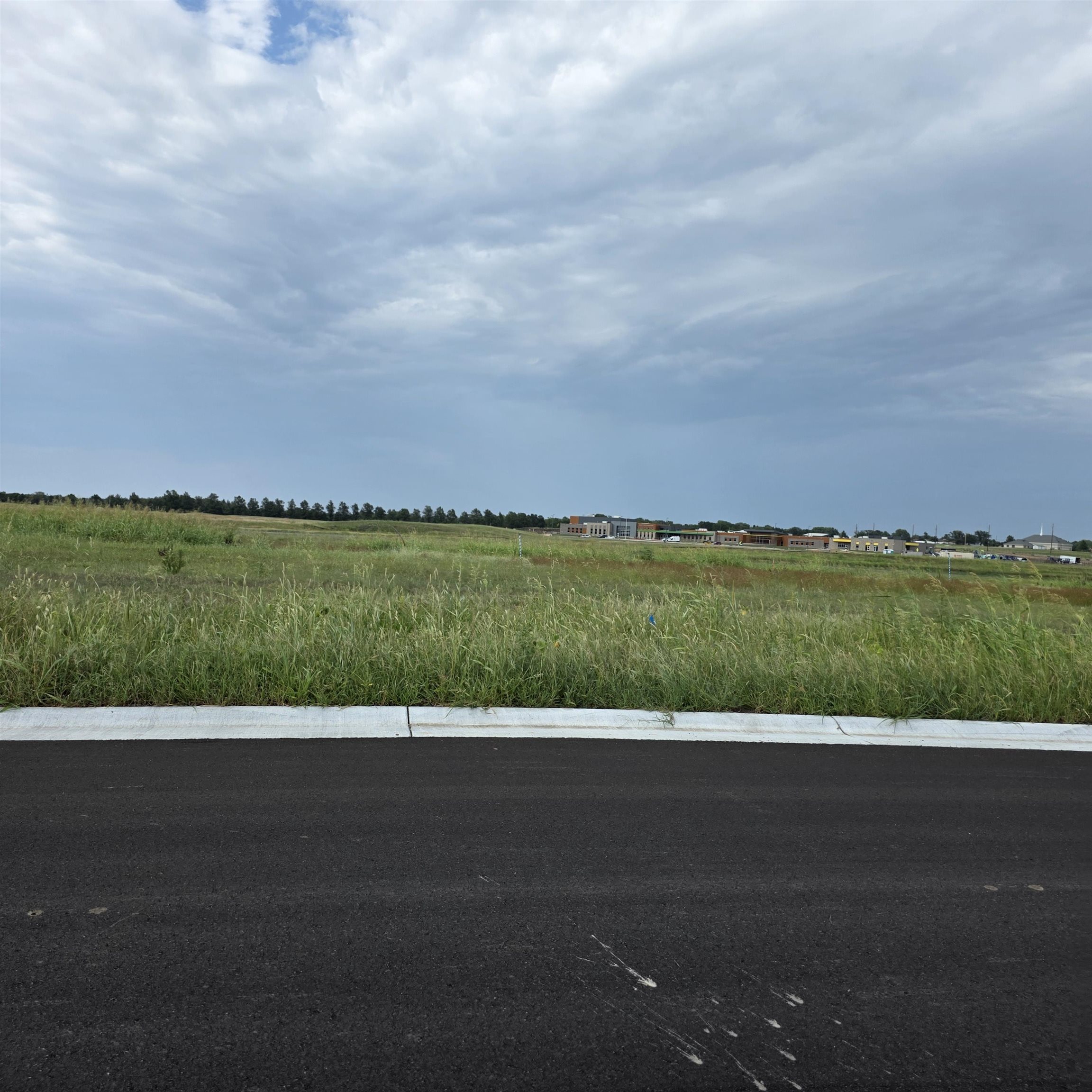 1400 Northridge, Valley Center, KS 67147