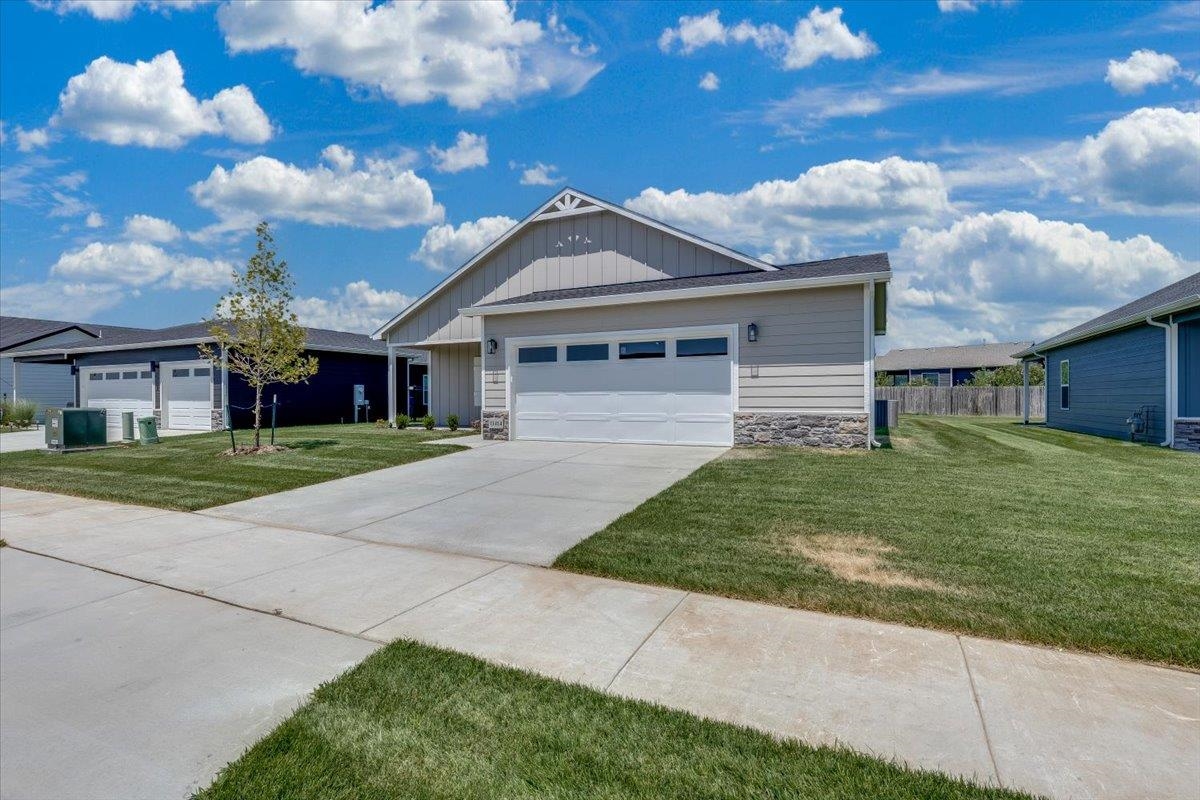 11414 W Scarlett Ln, Maize, KS 67101