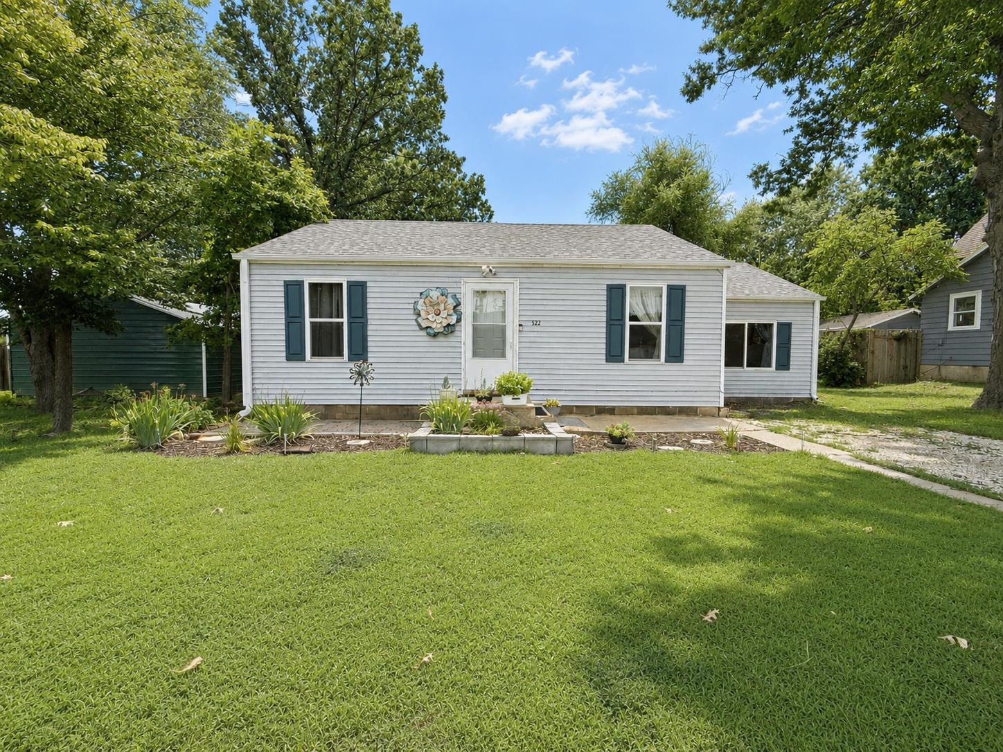 522 NE 14th, Abilene, KS 67410
