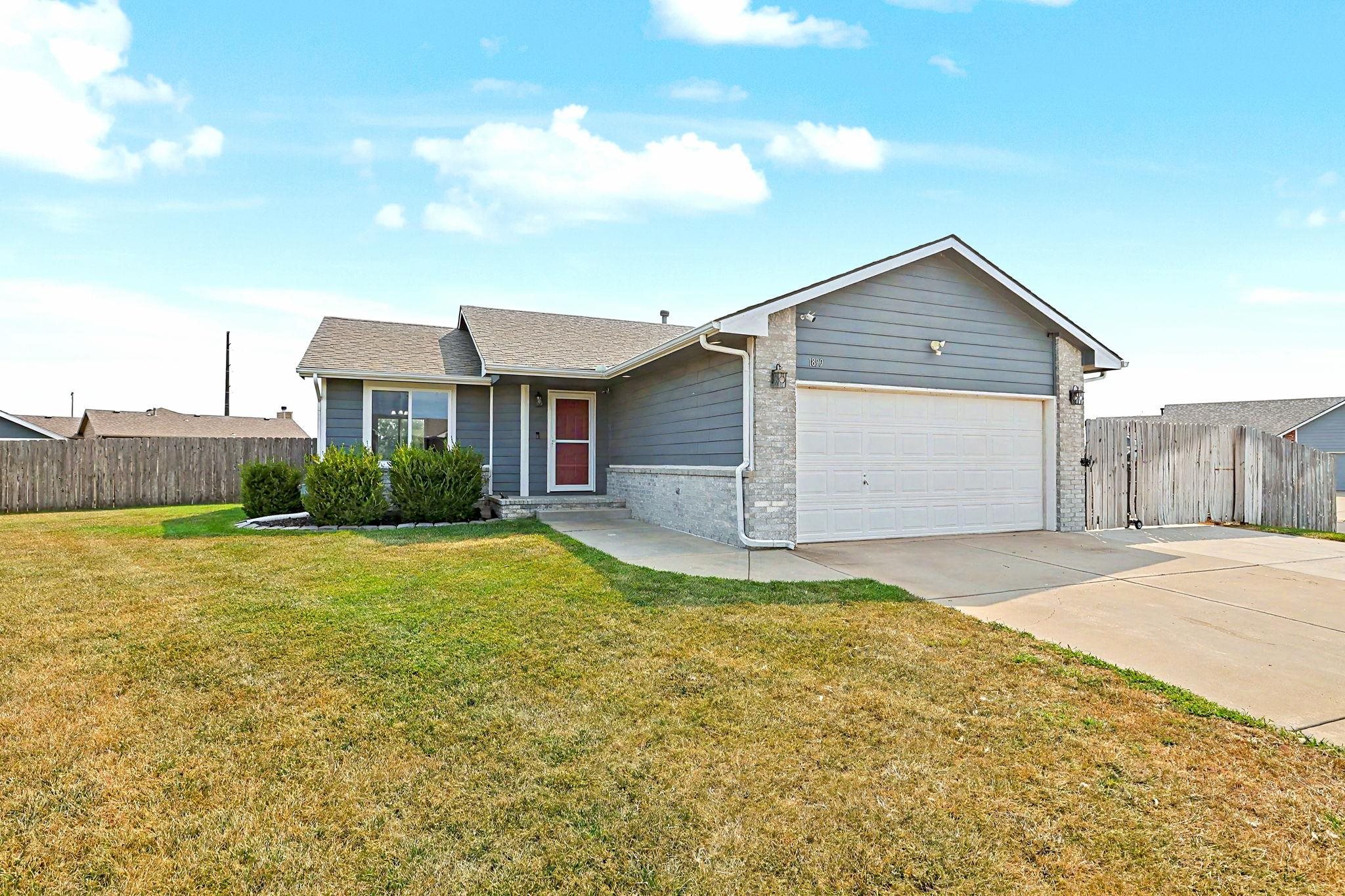 1899 W Saddle Brooke, Haysville, KS 67060