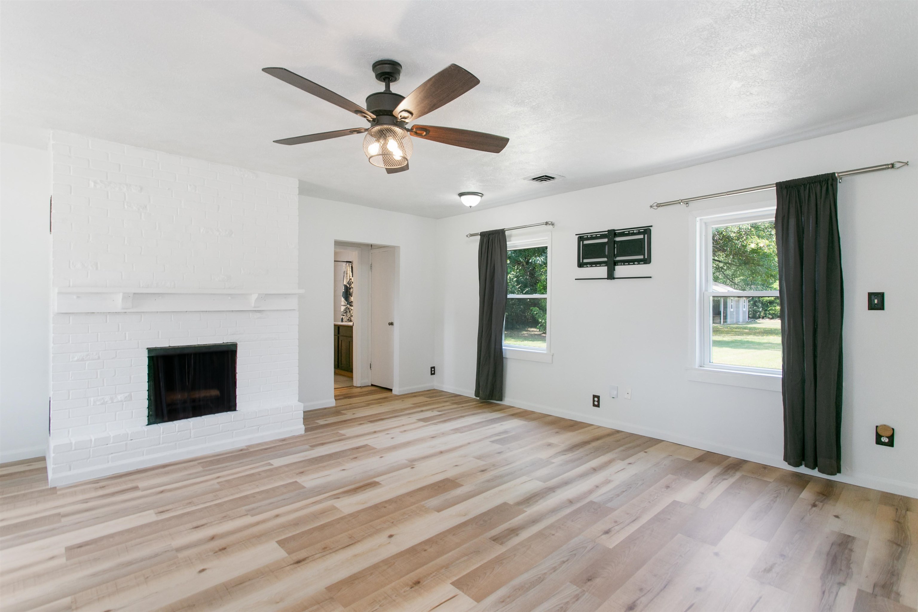7433 S Pattie St, Haysville, KS 67060