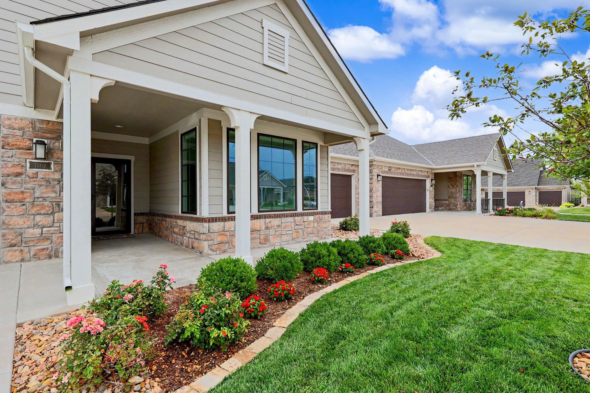 1302 S Forestview St, Wichita, KS 67235