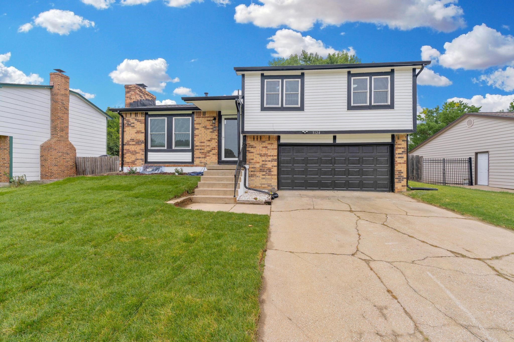 3124 N Brookfield, Wichita, KS 67226