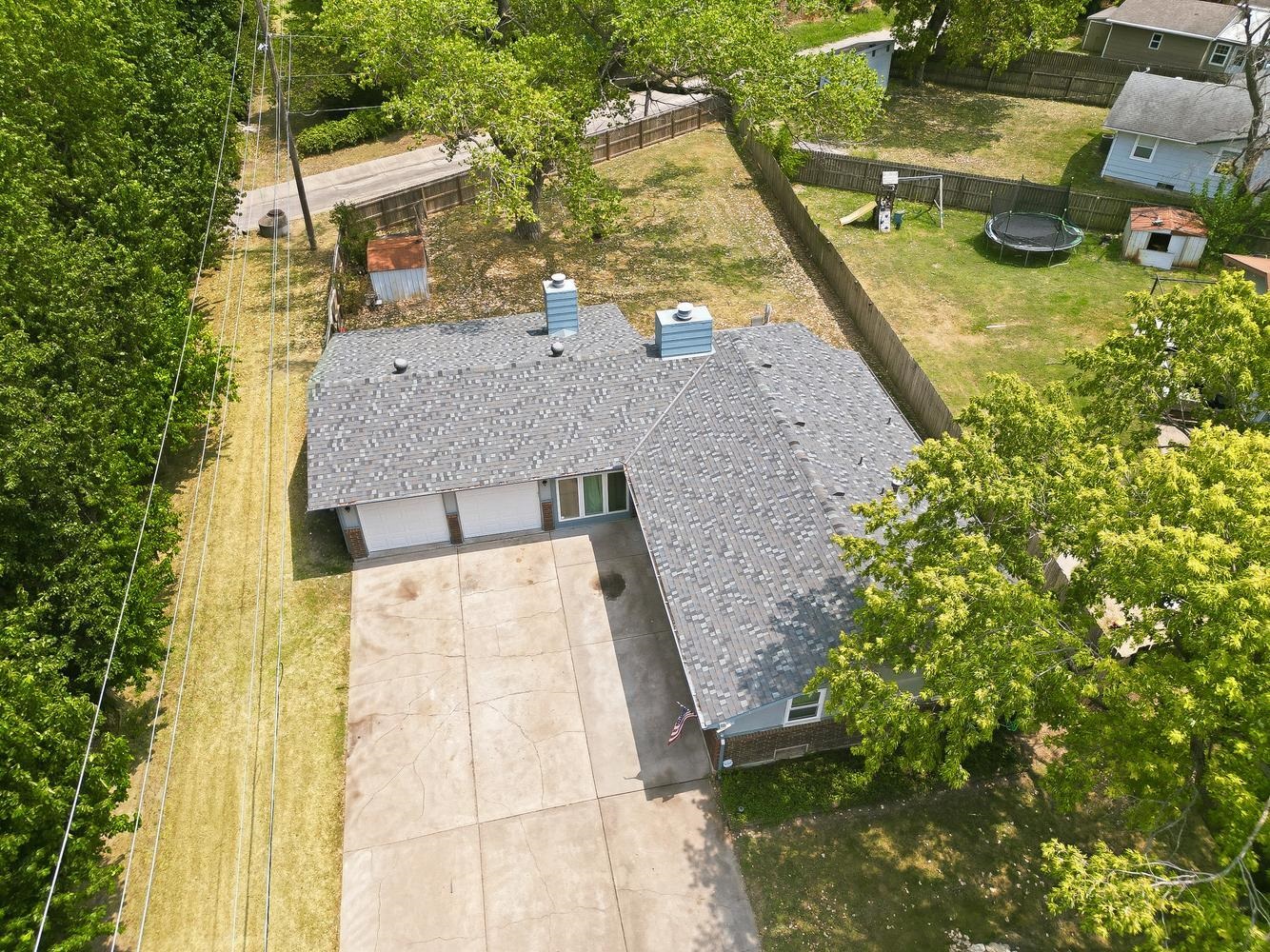 6760 N Tarrytown St, Park City, KS 67219-1530